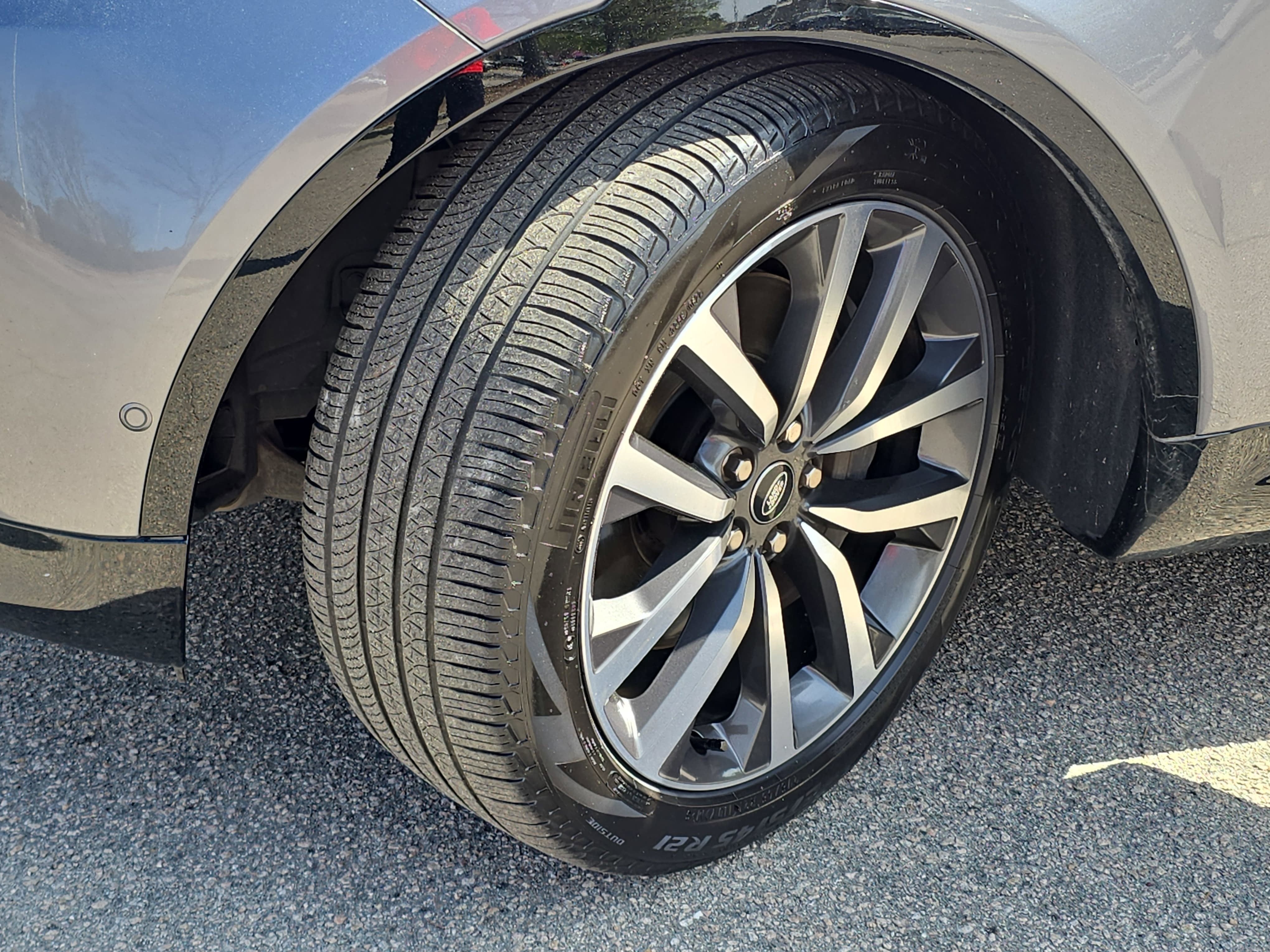 2022 Land Rover Discovery S R-Dynamic