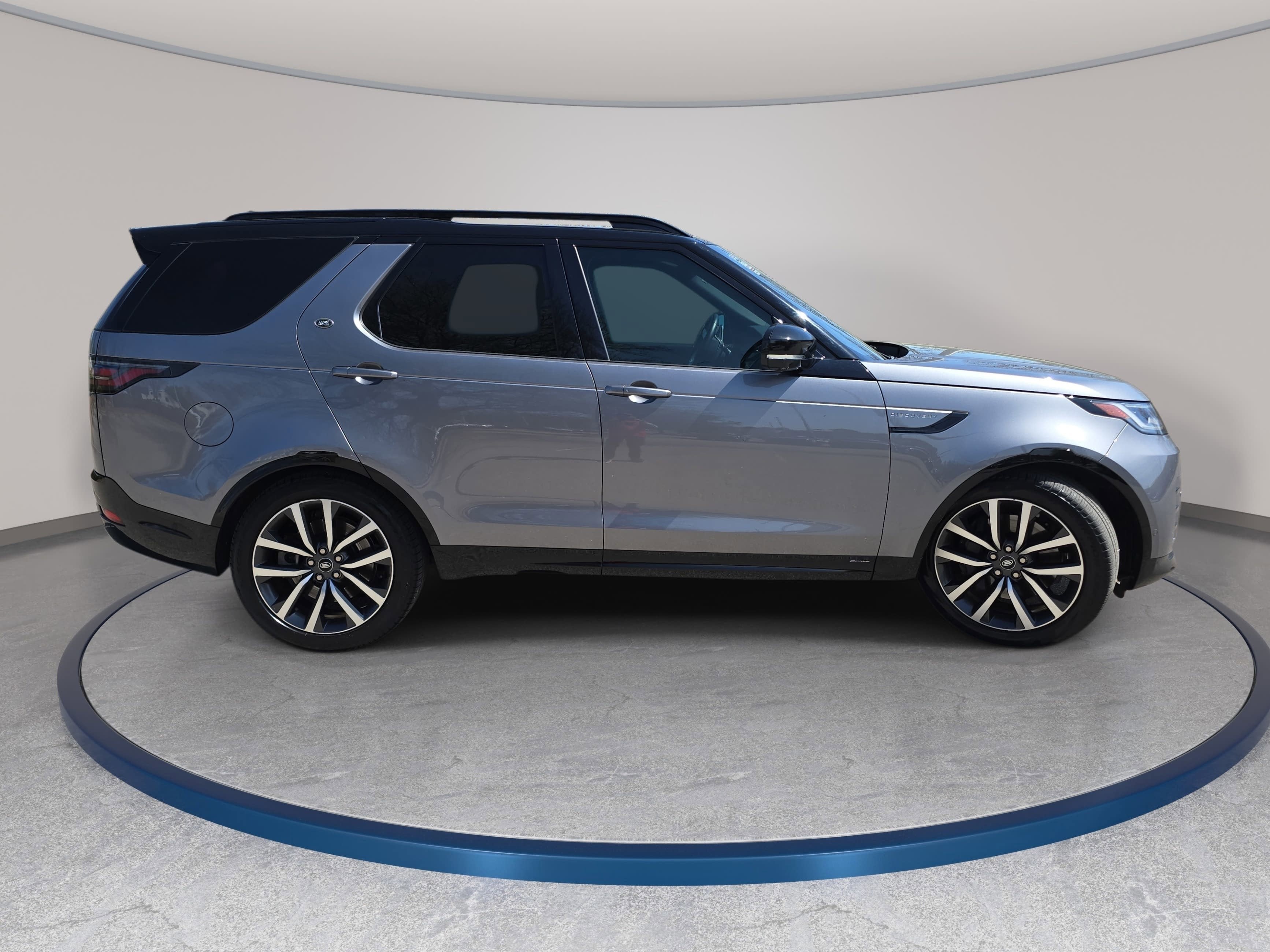 2022 Land Rover Discovery S R-Dynamic