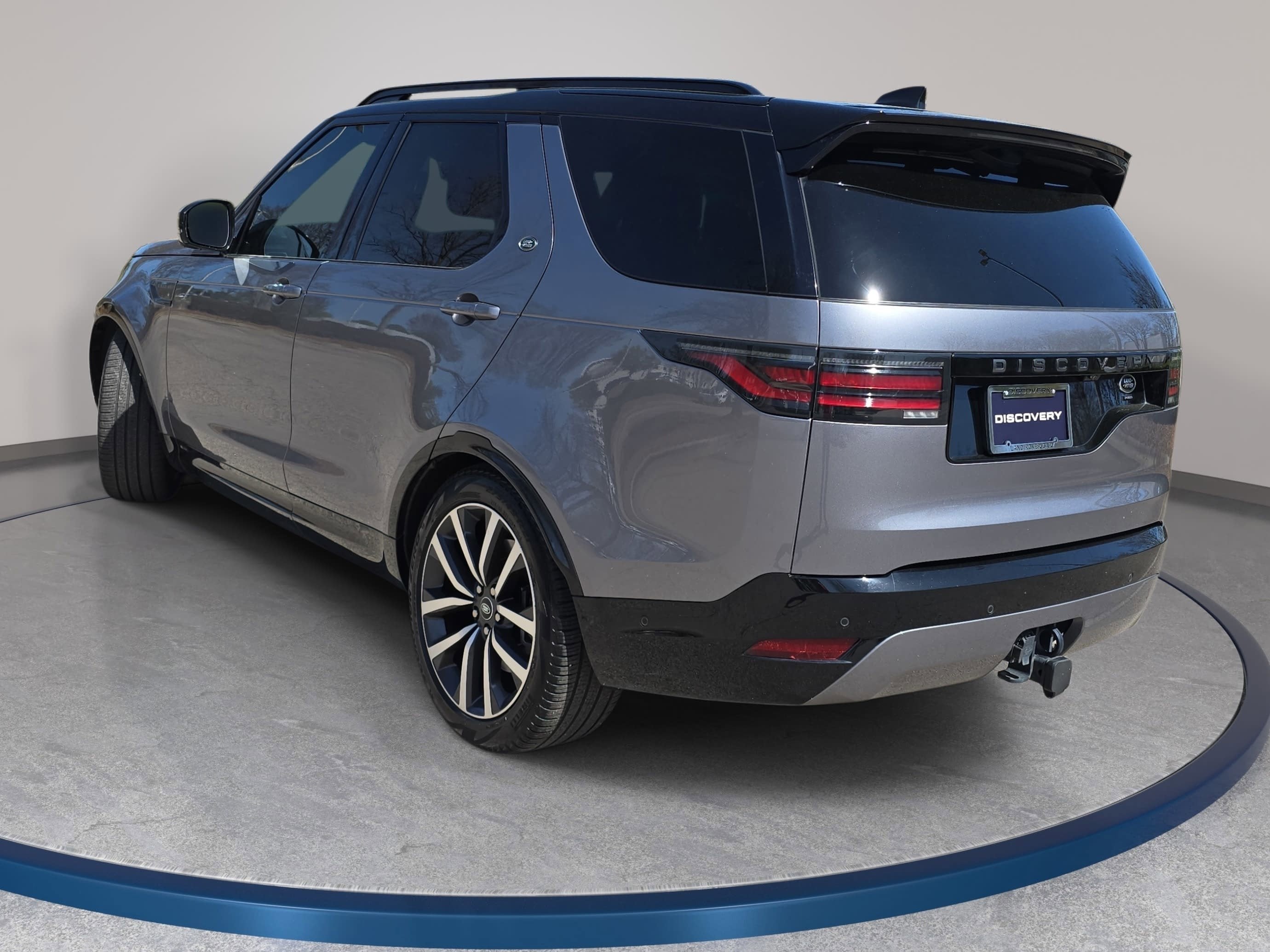 2022 Land Rover Discovery S R-Dynamic