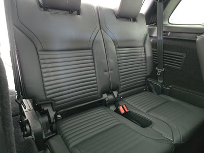 2024 Land Rover Discovery Metropolitan Edition