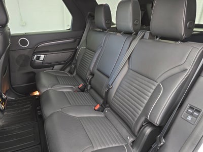 2024 Land Rover Discovery Metropolitan Edition