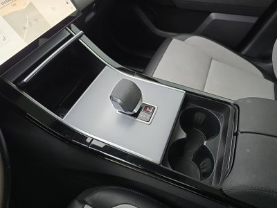 2025 Land Rover Range Rover Velar S