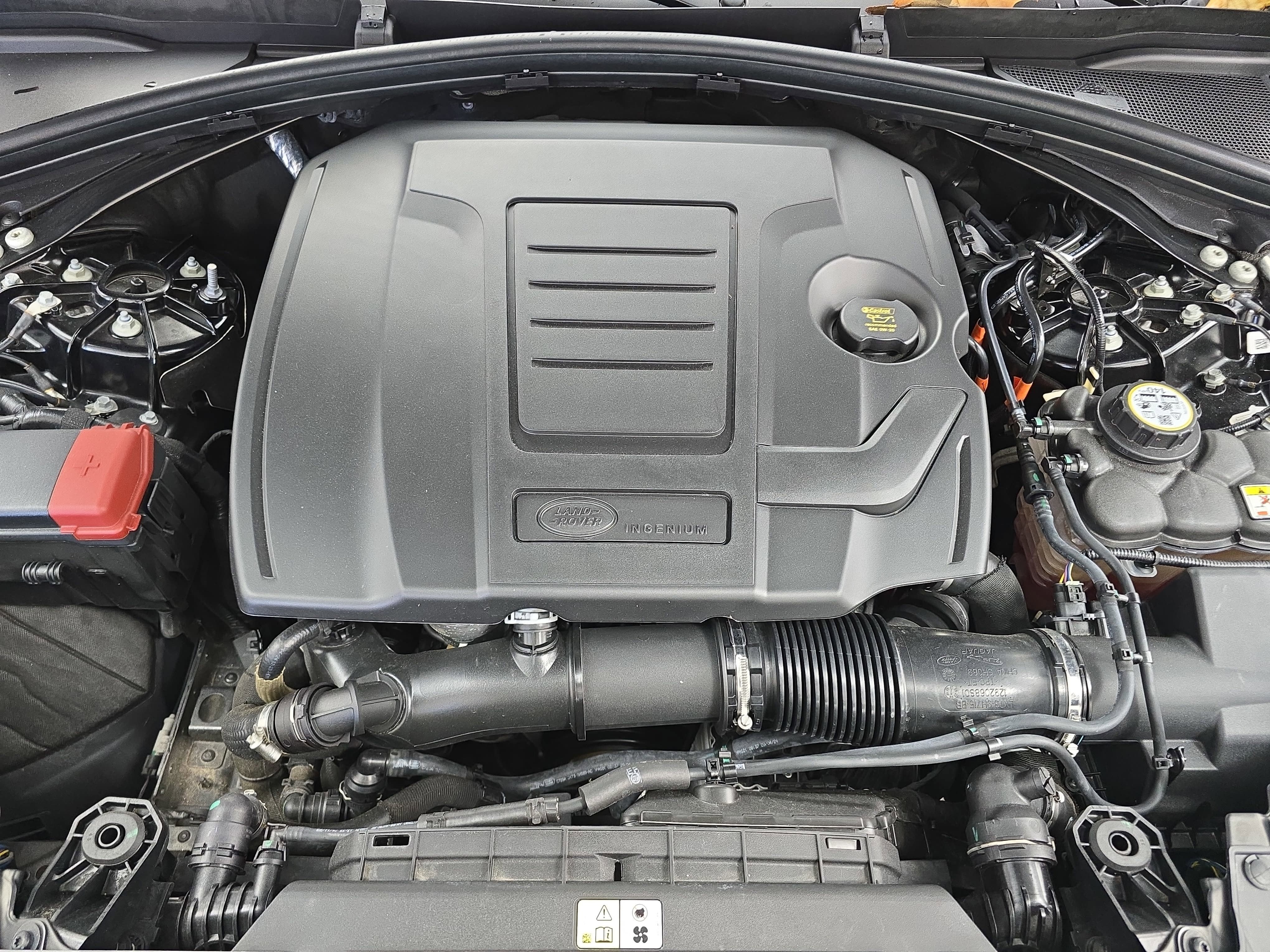 2025 Land Rover Range Rover Velar S