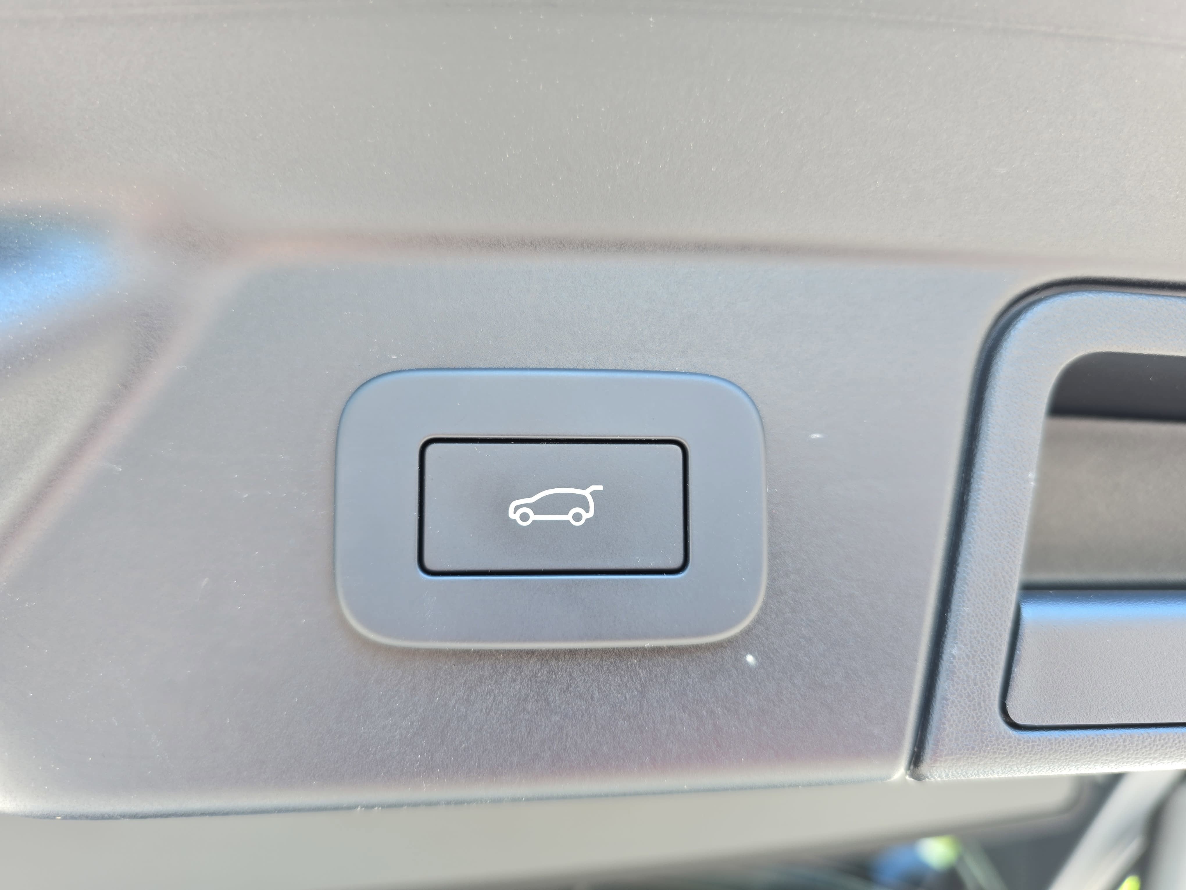 2025 Land Rover Range Rover Velar S