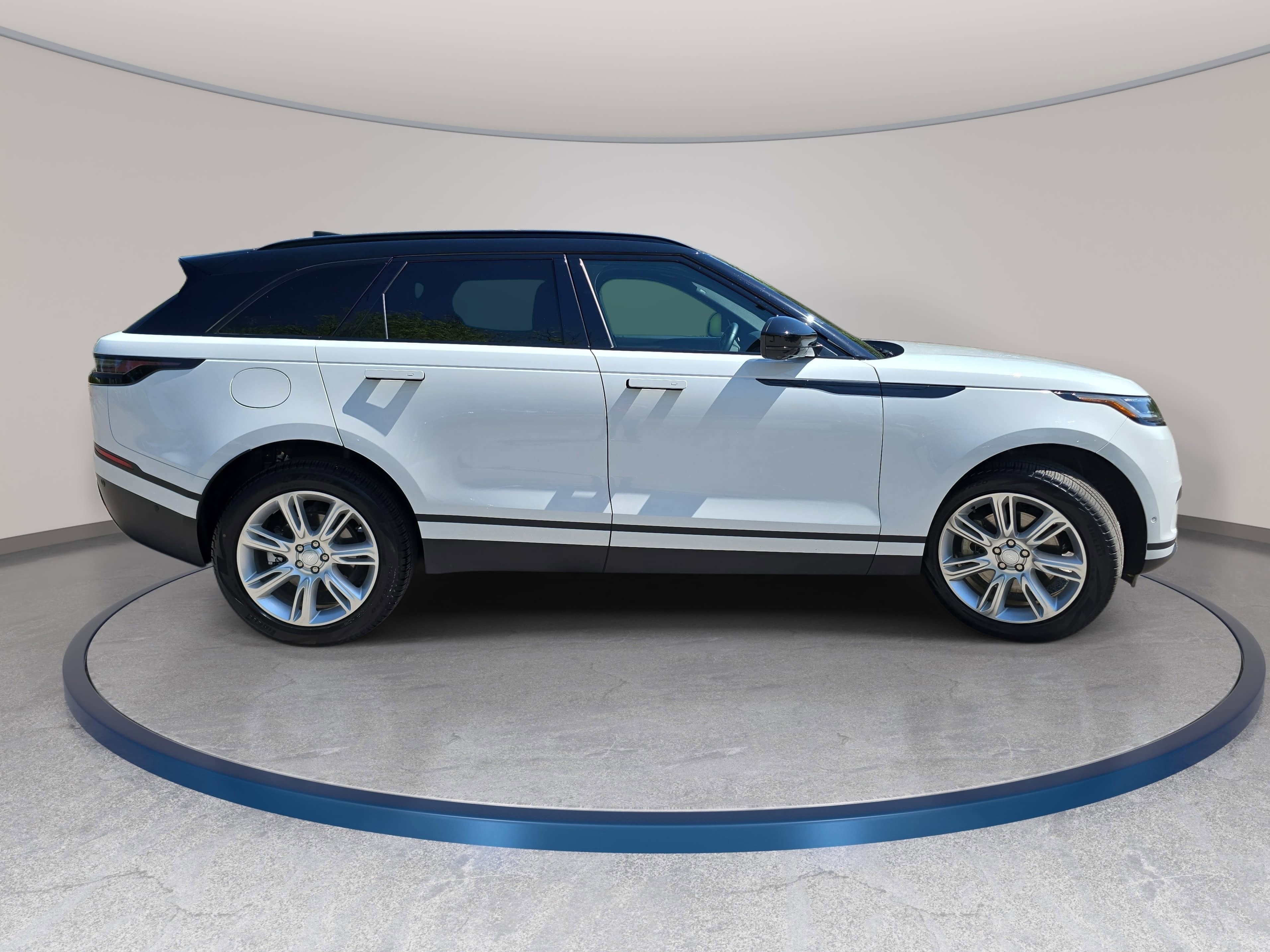 2025 Land Rover Range Rover Velar S