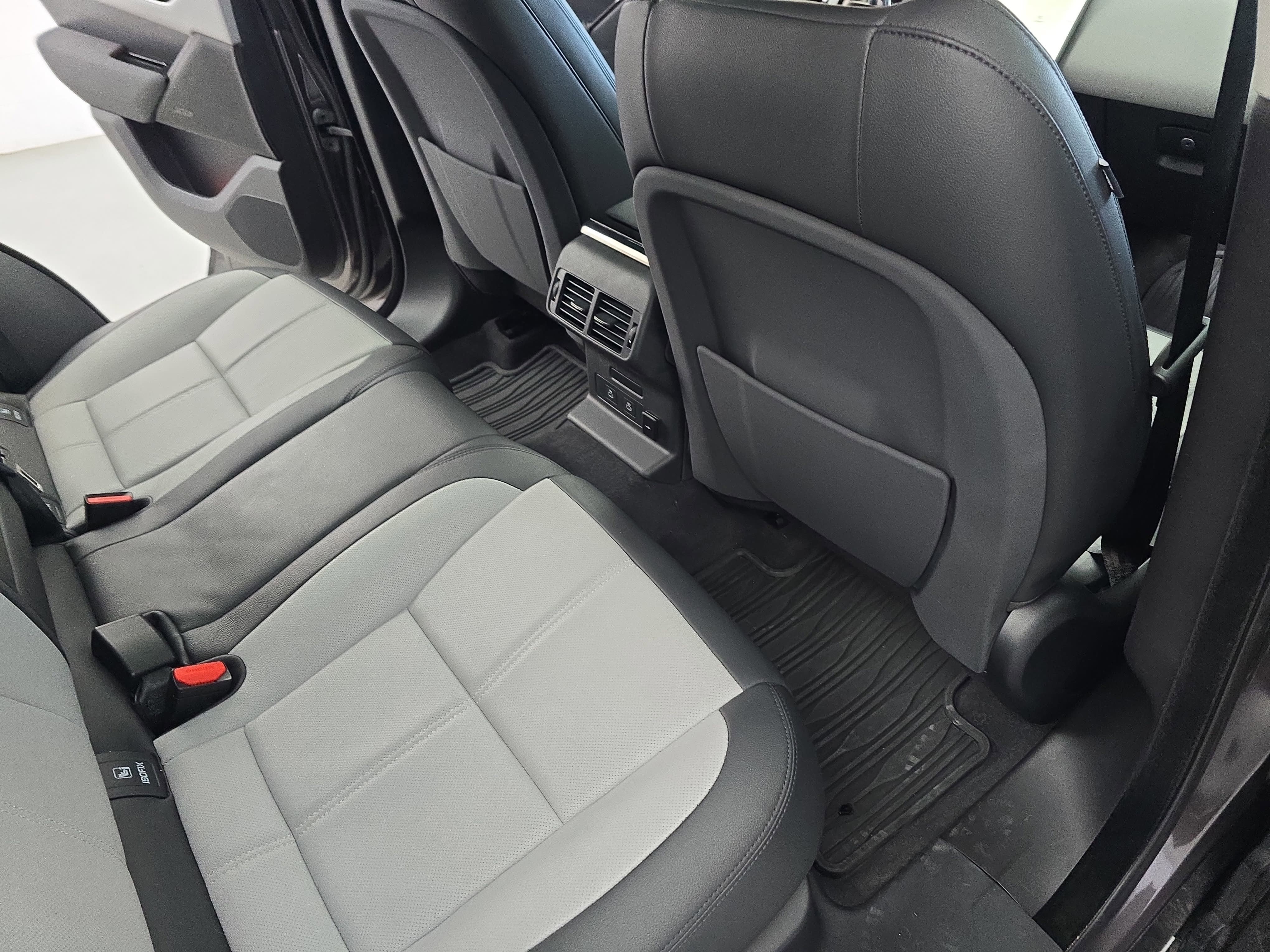 2025 Land Rover Range Rover Velar Dynamic SE