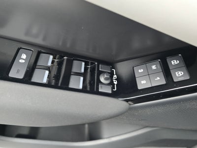 2025 Land Rover Range Rover Velar Dynamic SE