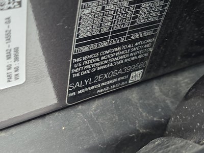 2025 Land Rover Range Rover Velar Dynamic SE