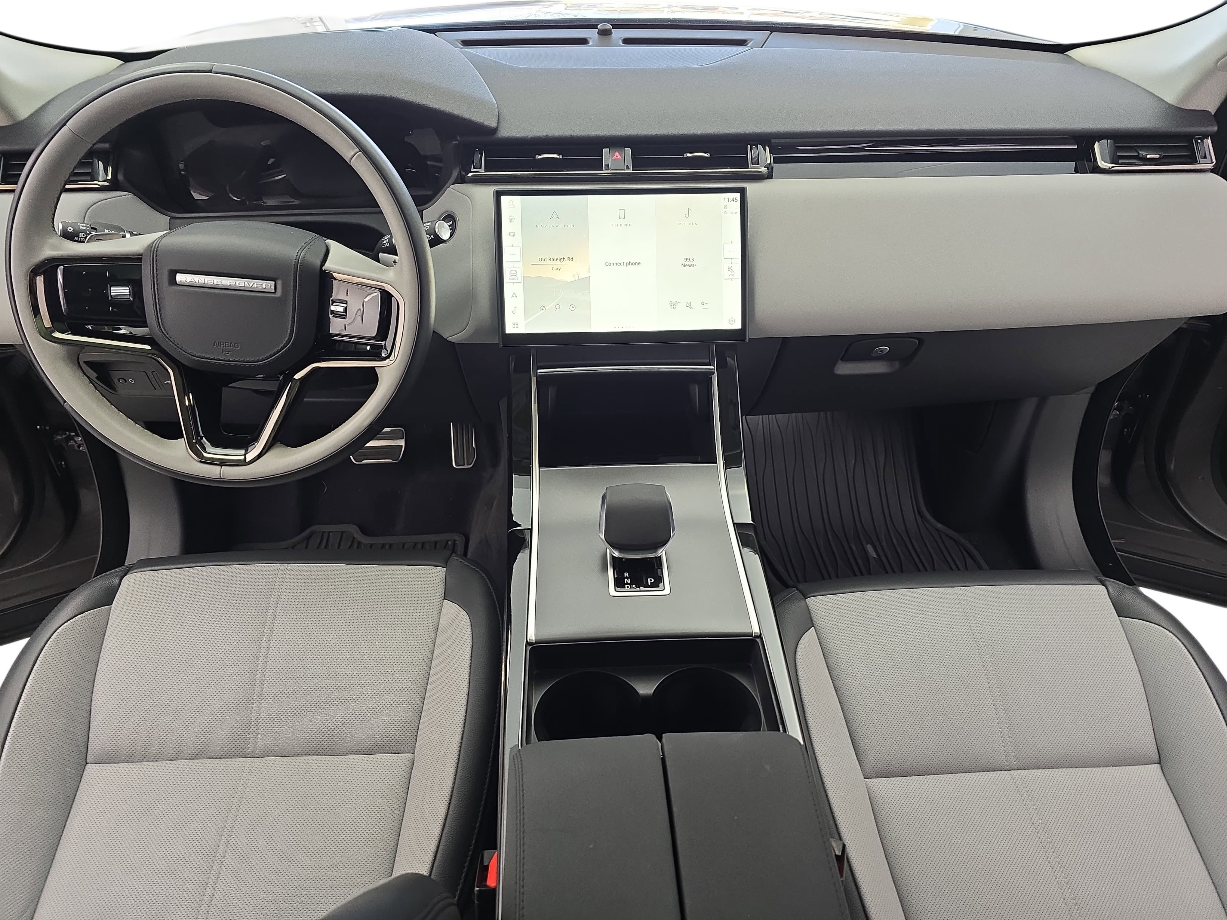 2025 Land Rover Range Rover Velar Dynamic SE