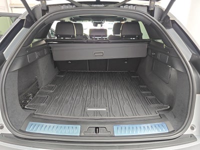 2025 Land Rover Range Rover Velar Dynamic SE