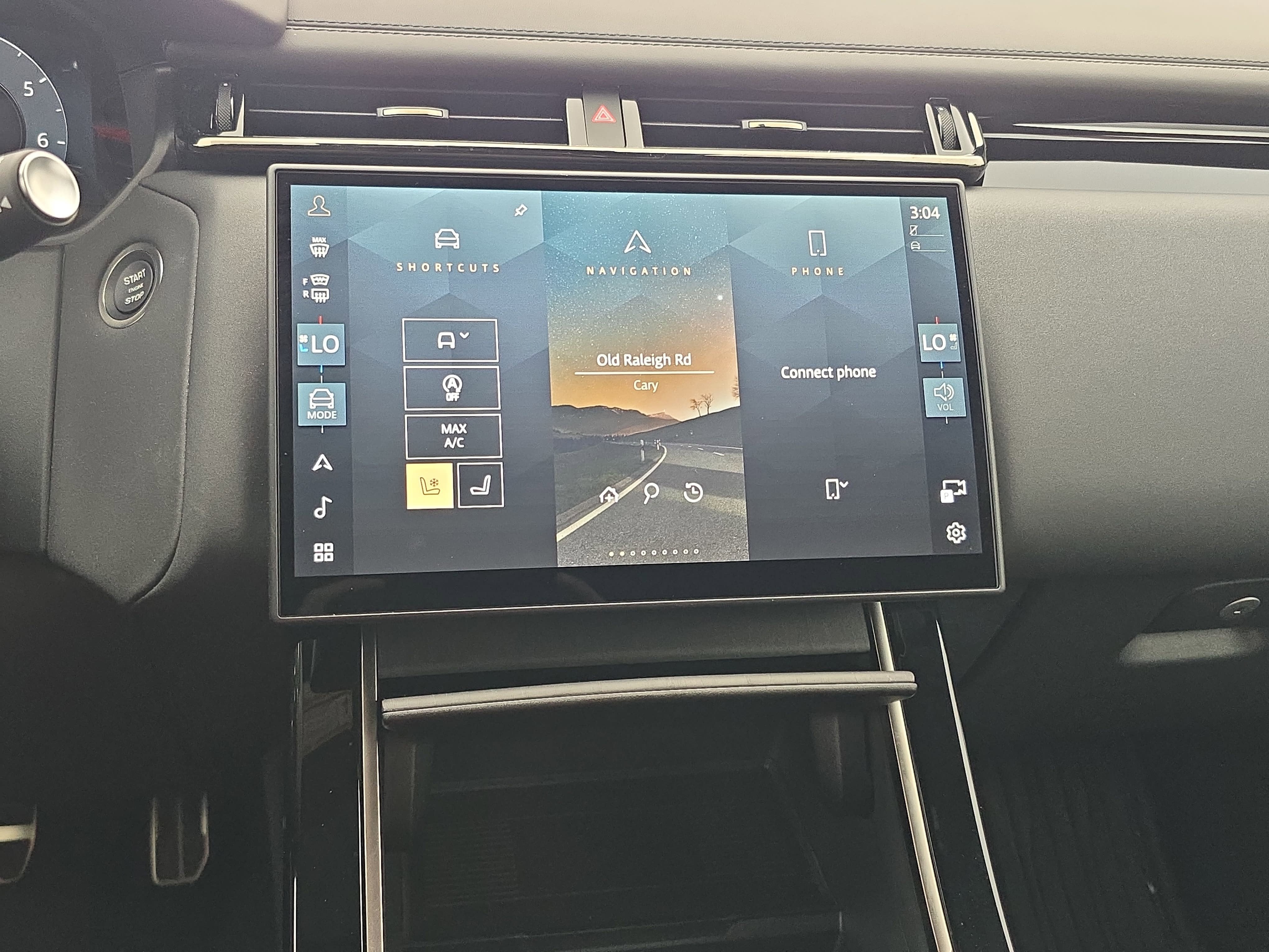2026 Land Rover Range Rover Velar Dynamic SE