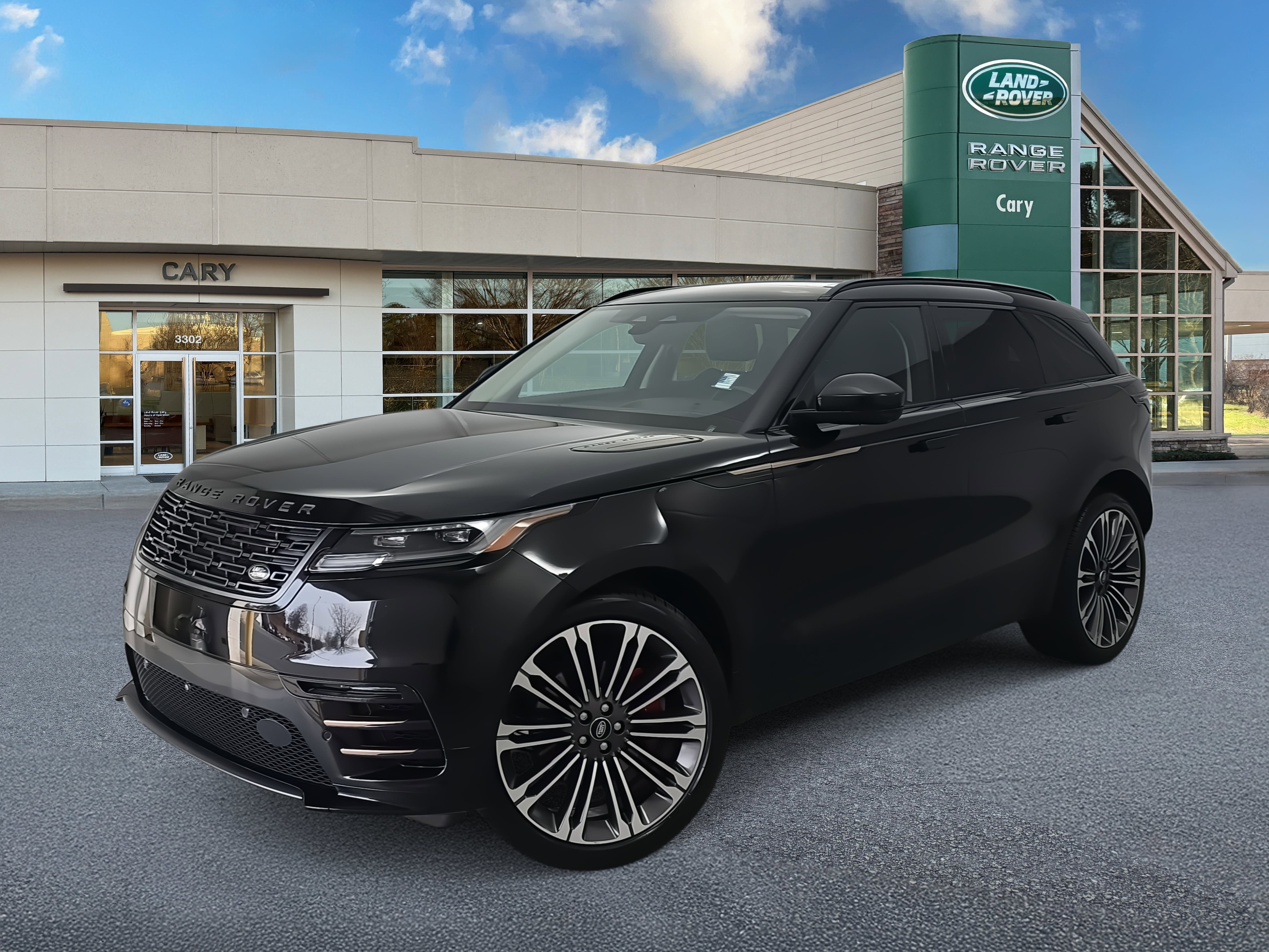2025 Land Rover Range Rover Velar Dynamic SE