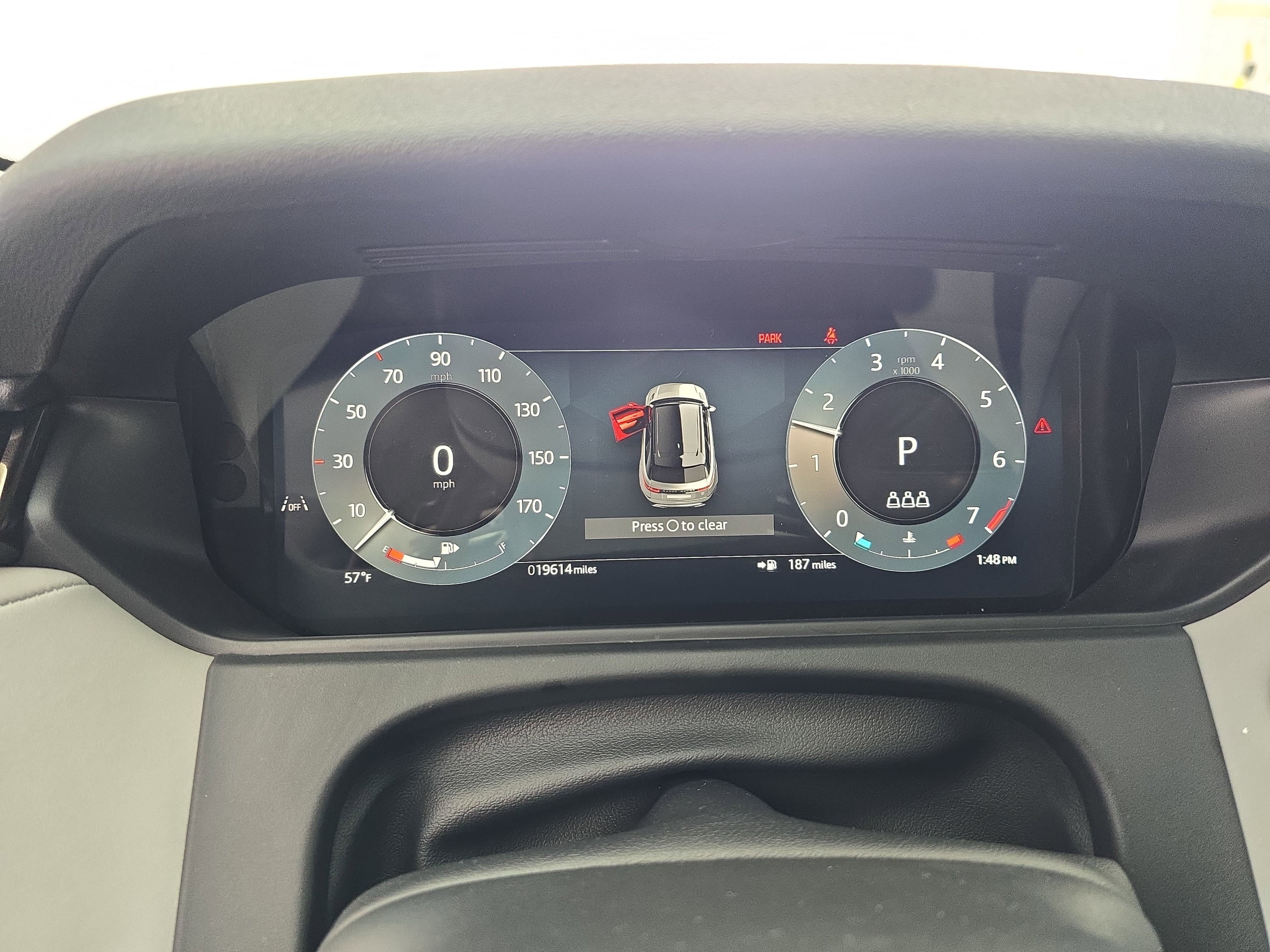 2025 Land Rover Range Rover Velar Dynamic SE