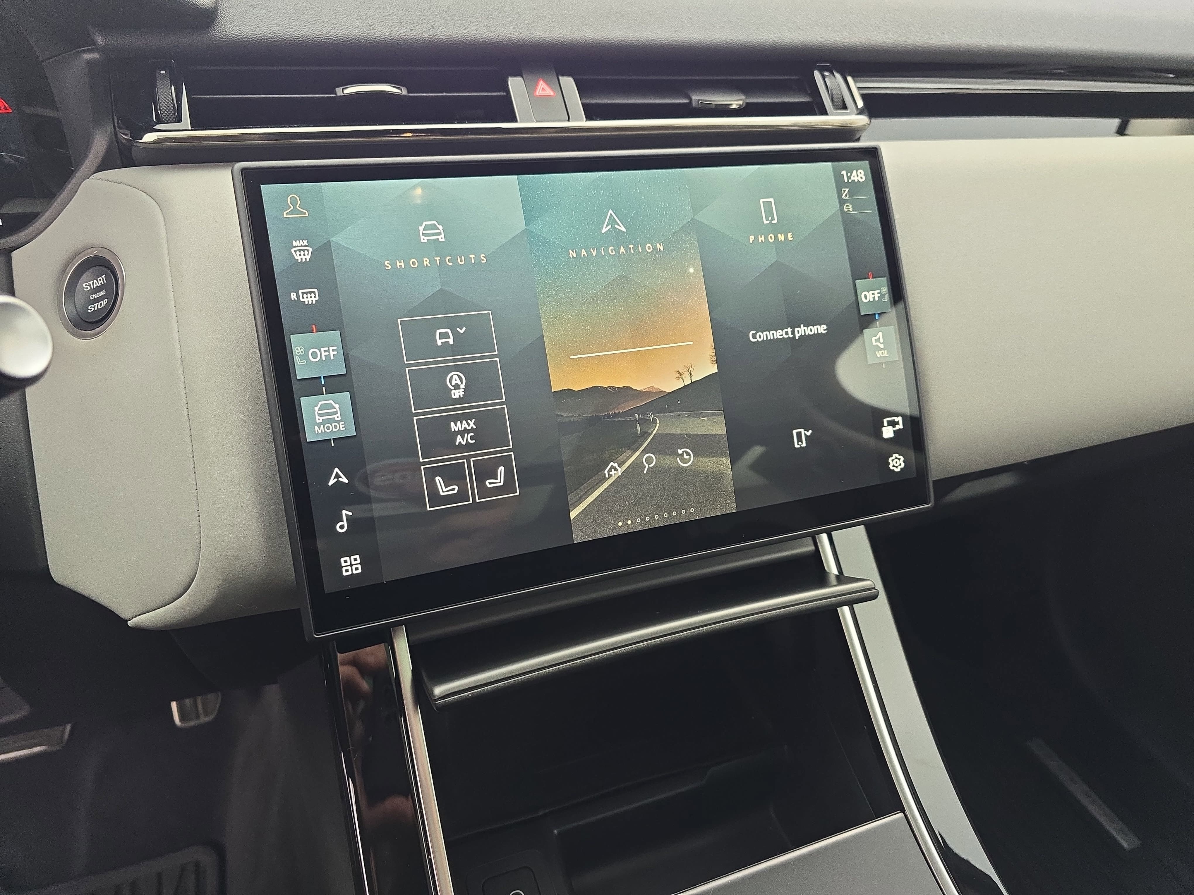 2025 Land Rover Range Rover Velar Dynamic SE