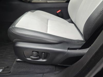 2025 Land Rover Range Rover Velar Dynamic SE