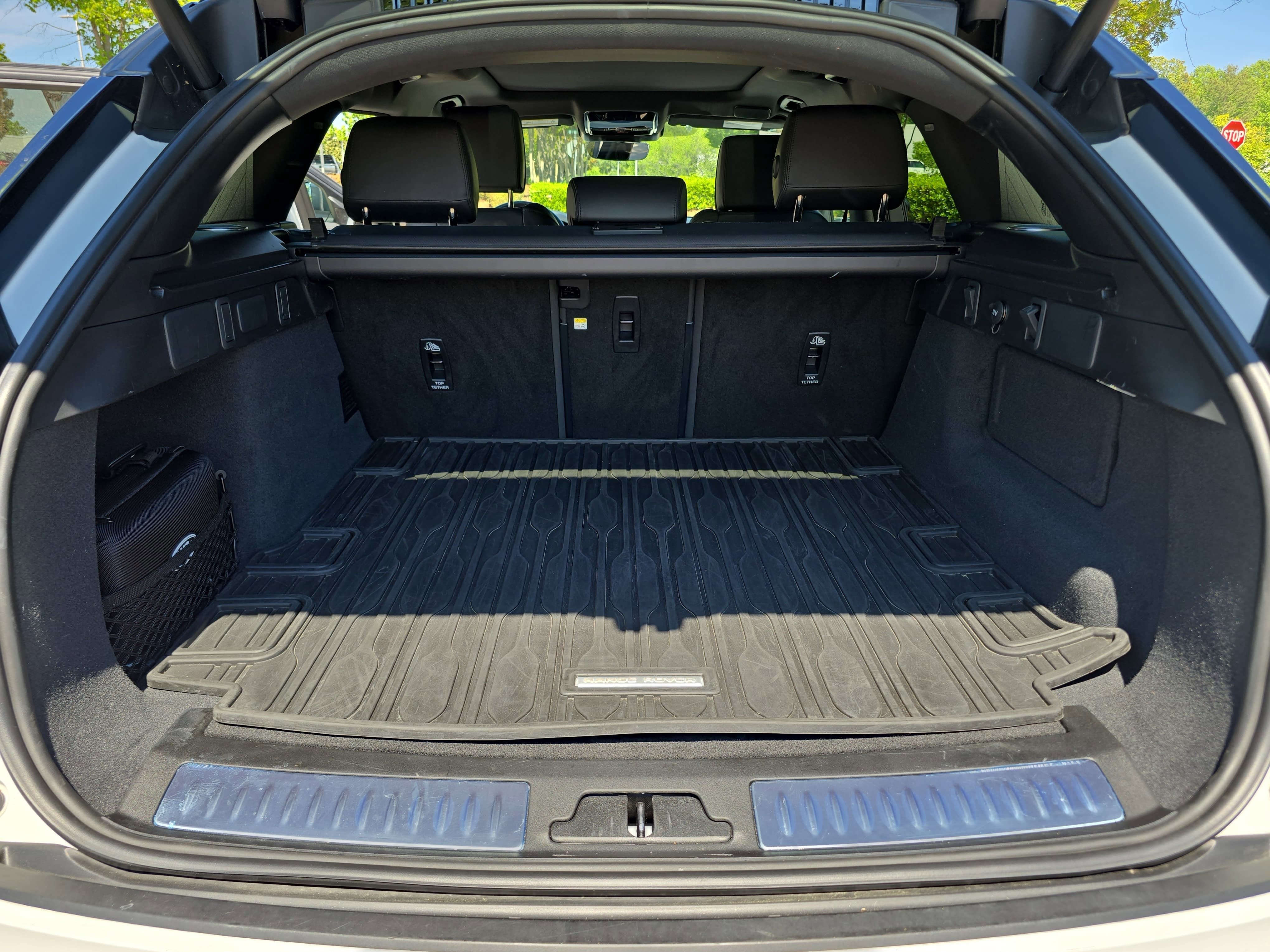 2025 Land Rover Range Rover Velar Dynamic HSE