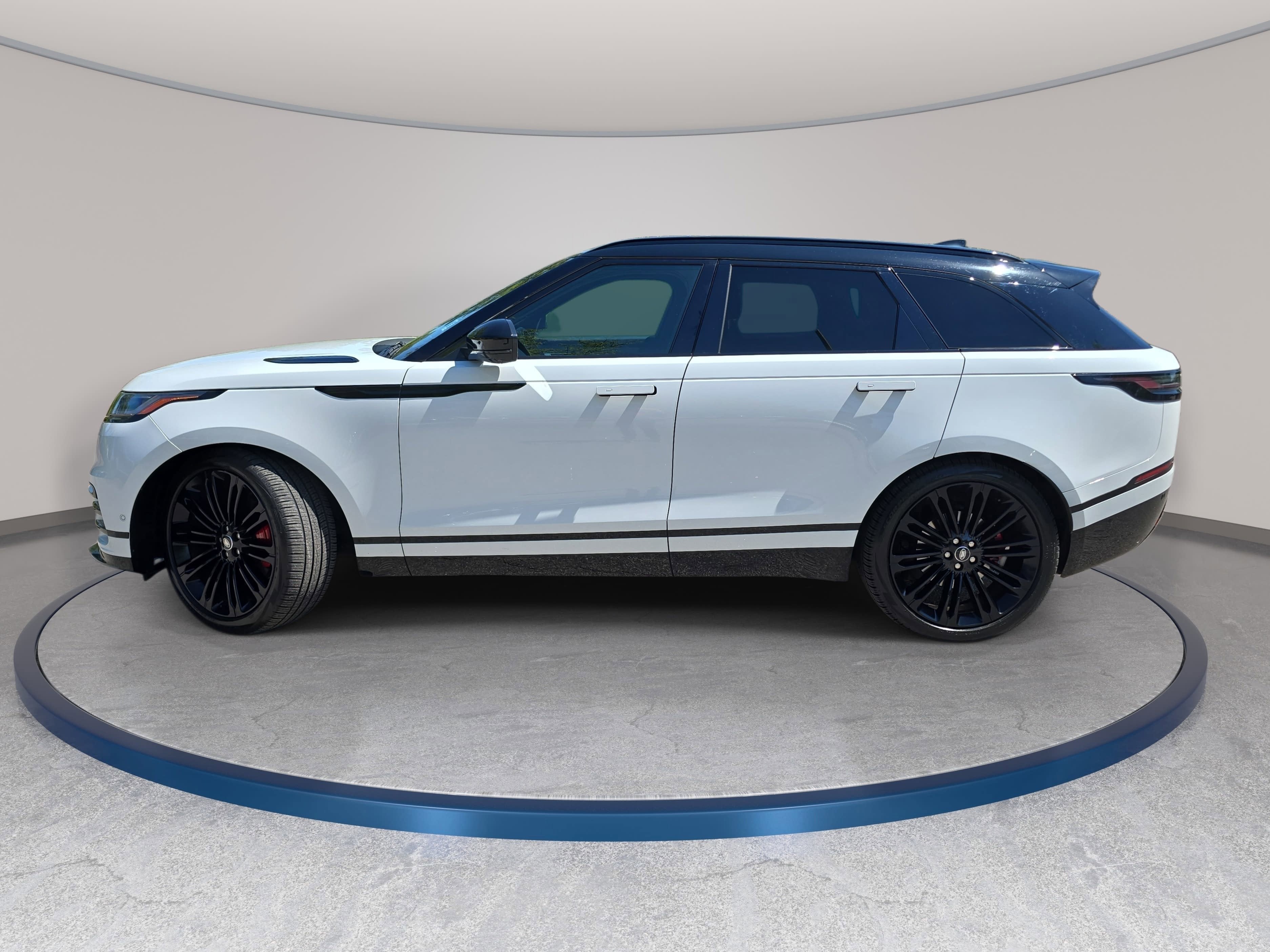 2025 Land Rover Range Rover Velar Dynamic HSE