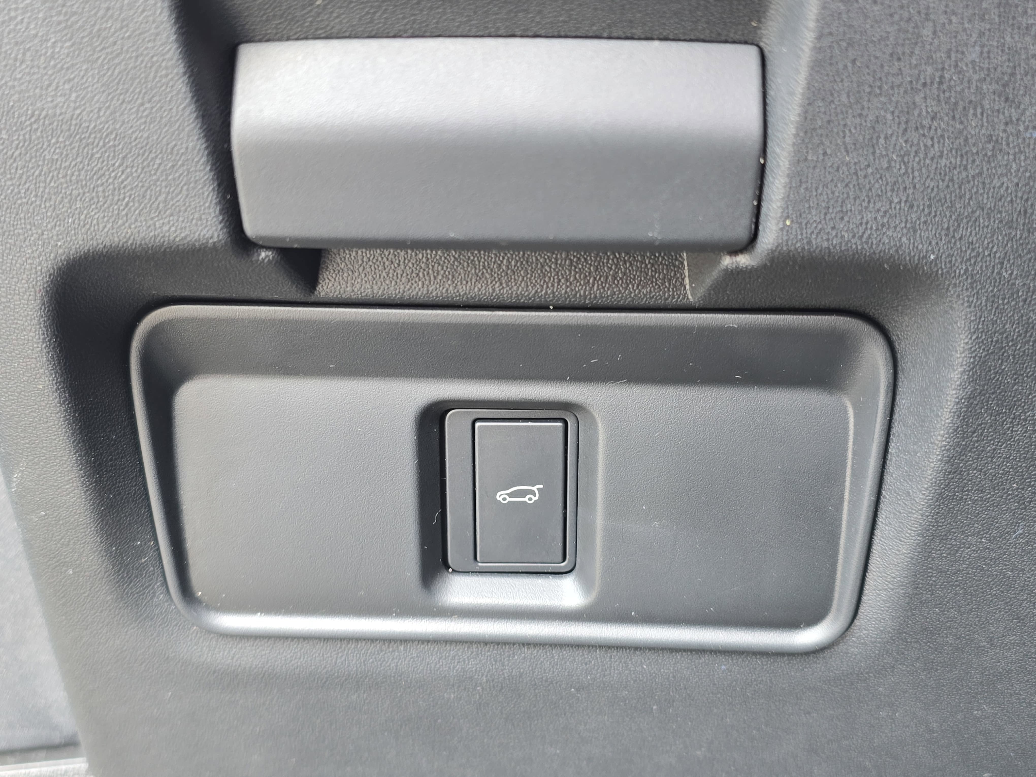 2024 Land Rover Range Rover Evoque Core S