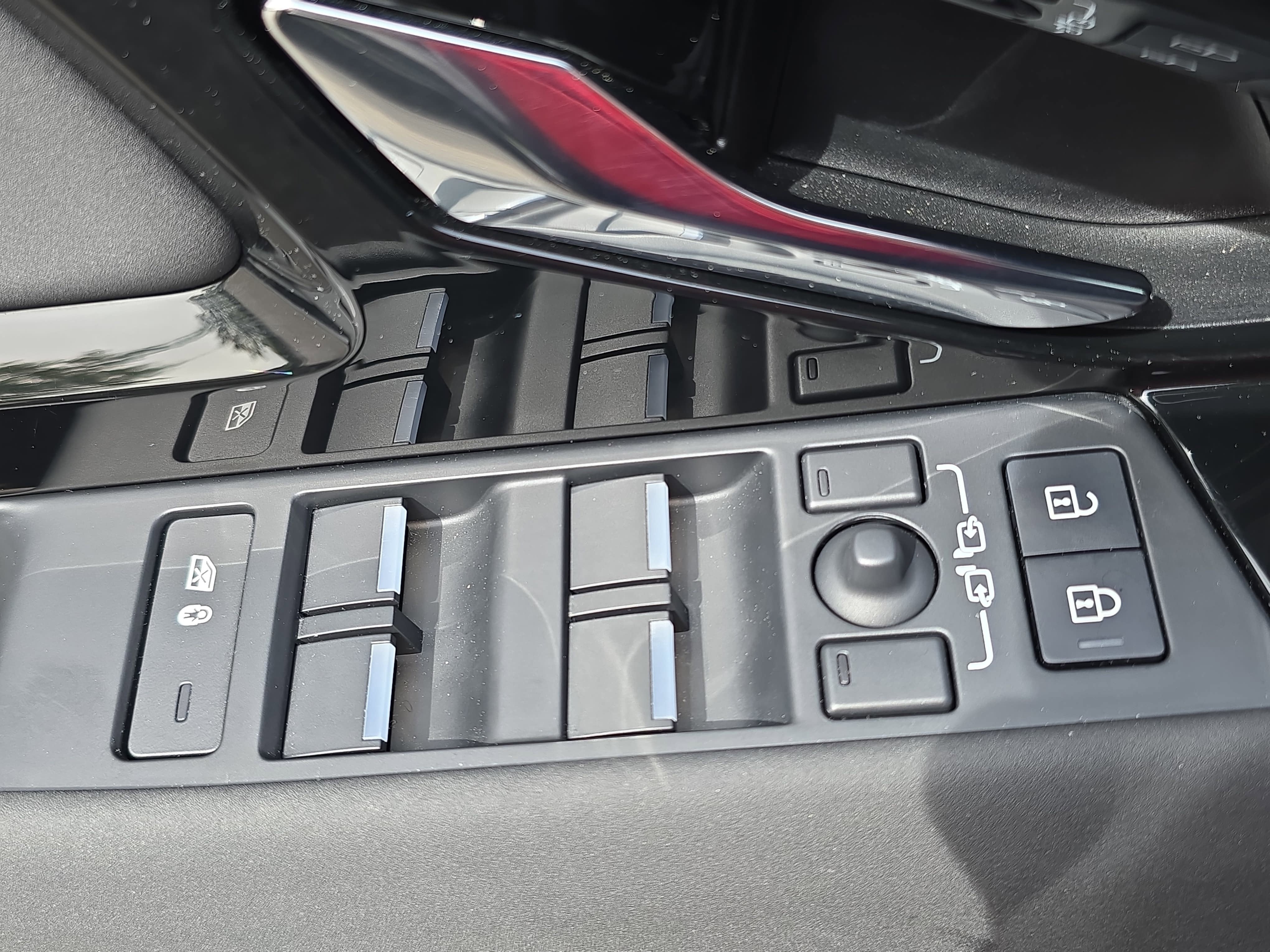 2024 Land Rover Range Rover Evoque Core S