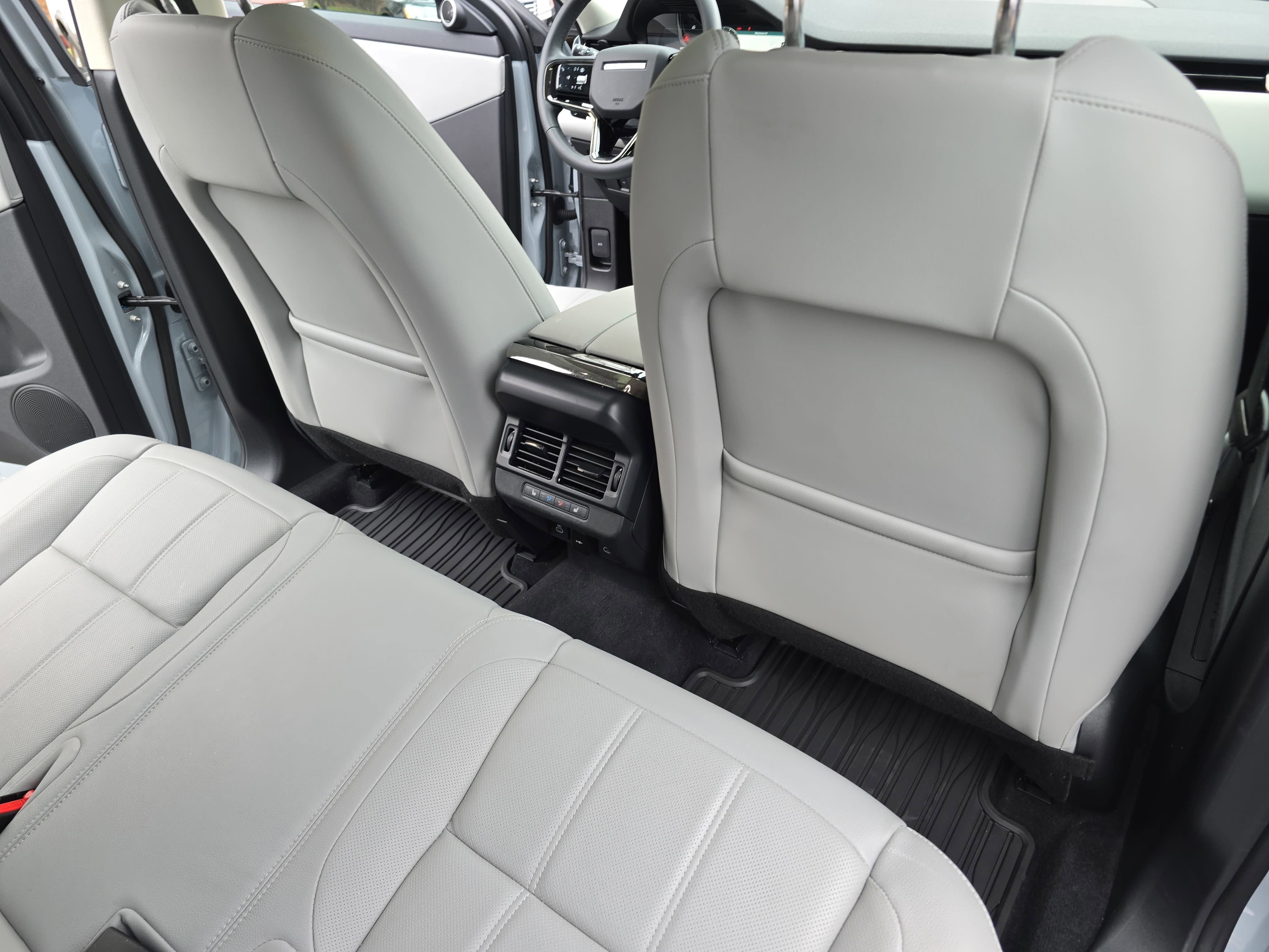 2025 Land Rover Range Rover Evoque Core S