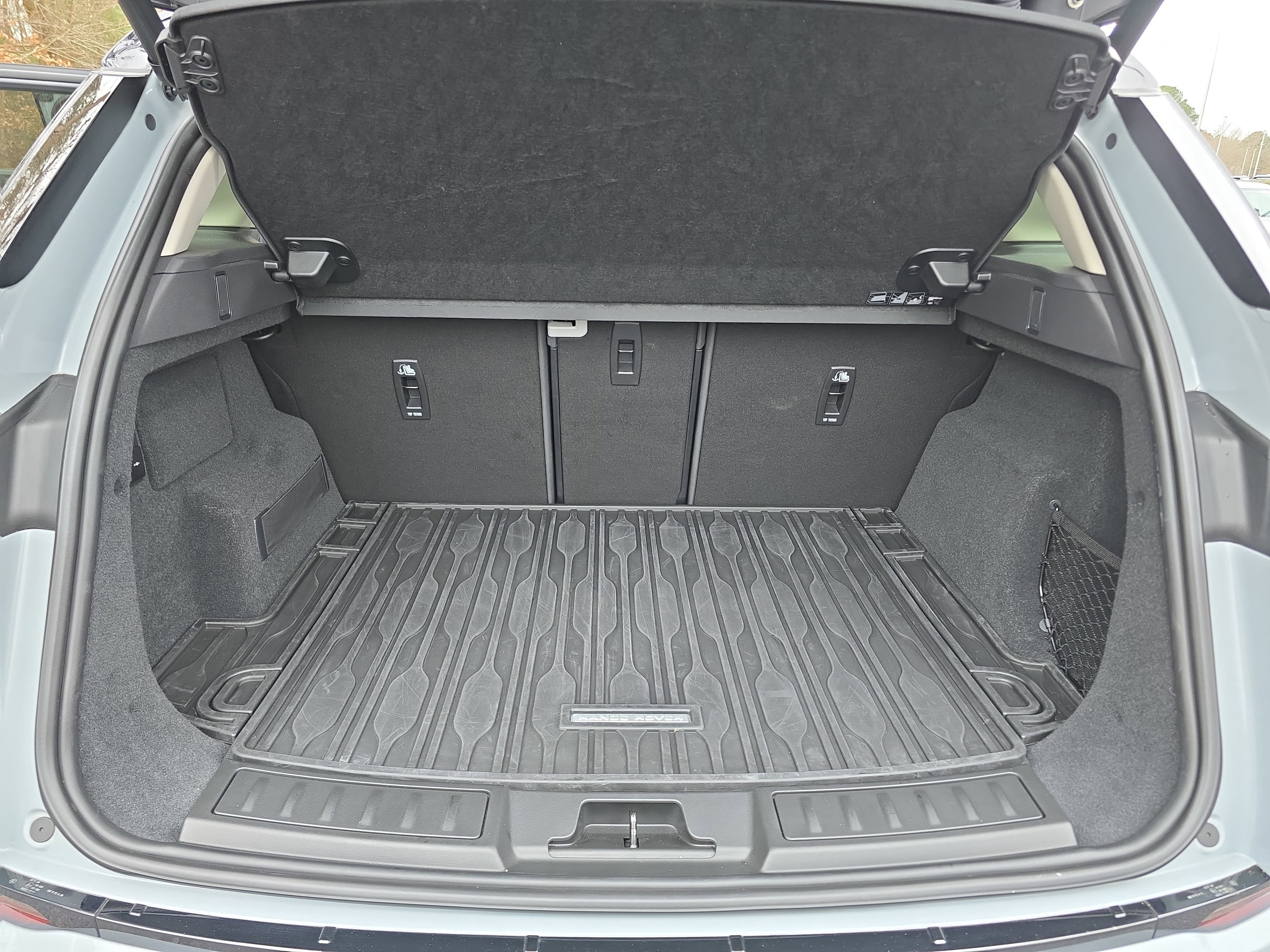 2025 Land Rover Range Rover Evoque Core S