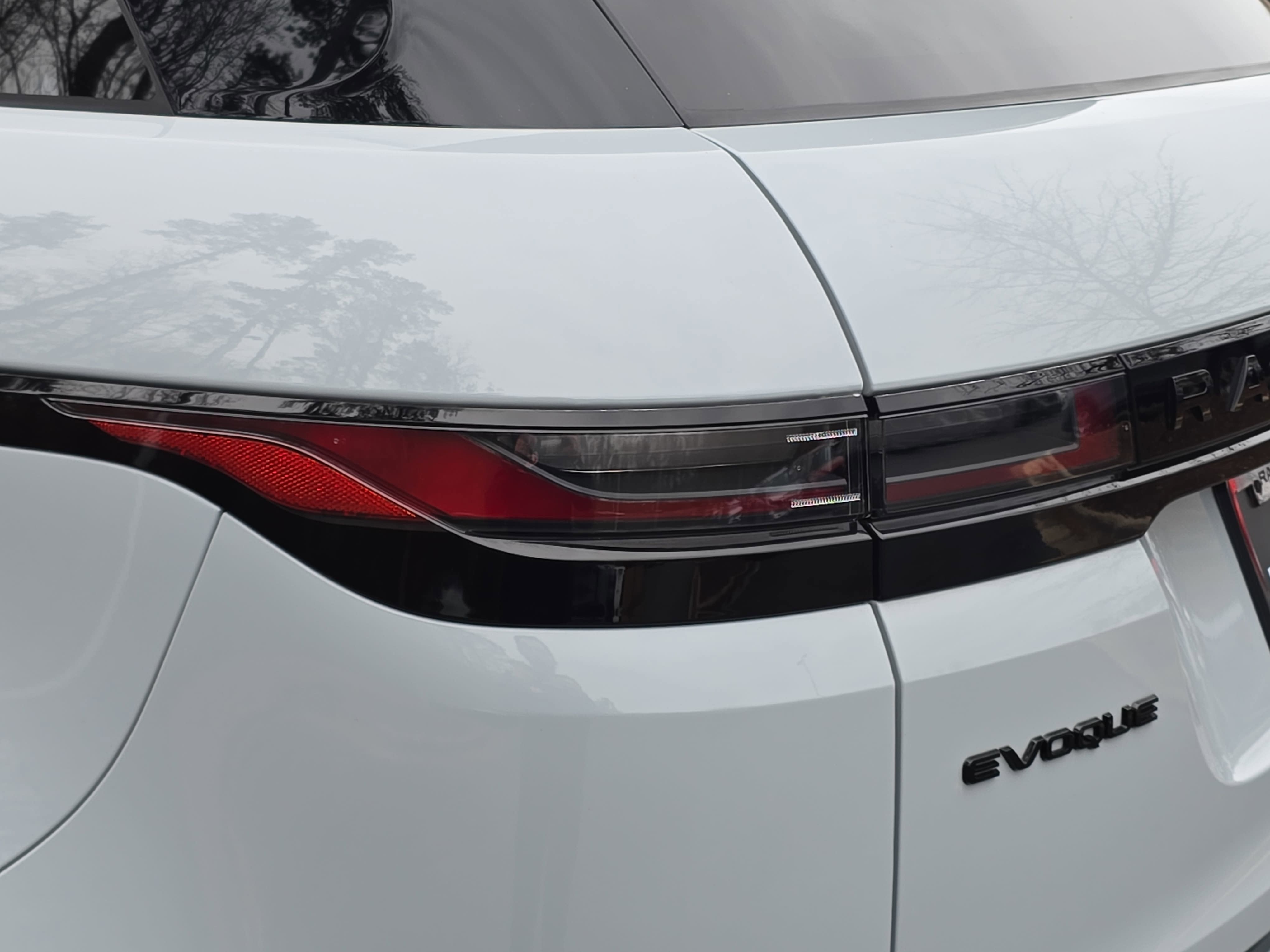 2025 Land Rover Range Rover Evoque Core S