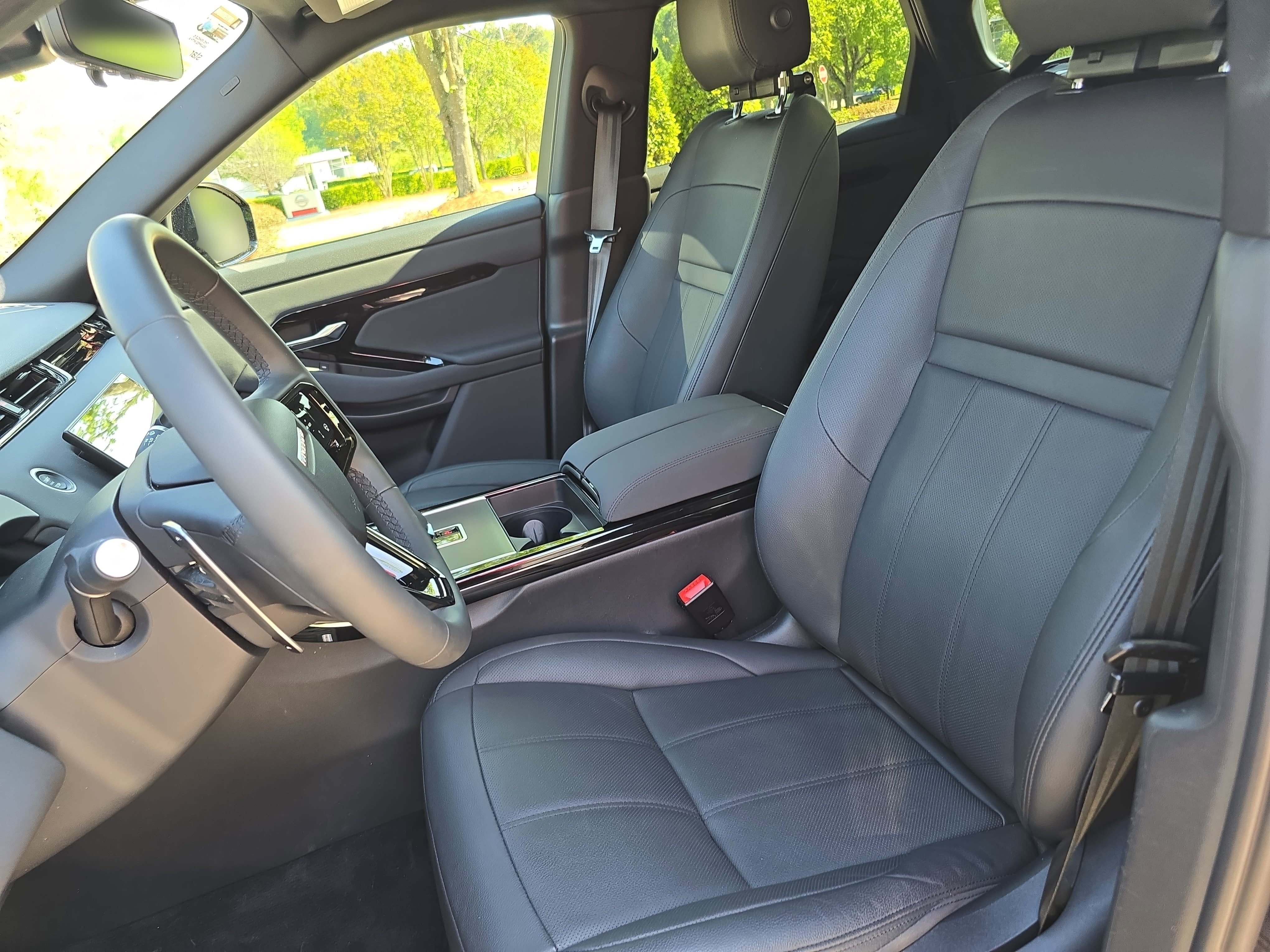 2026 Land Rover Range Rover Evoque Dynamic SE