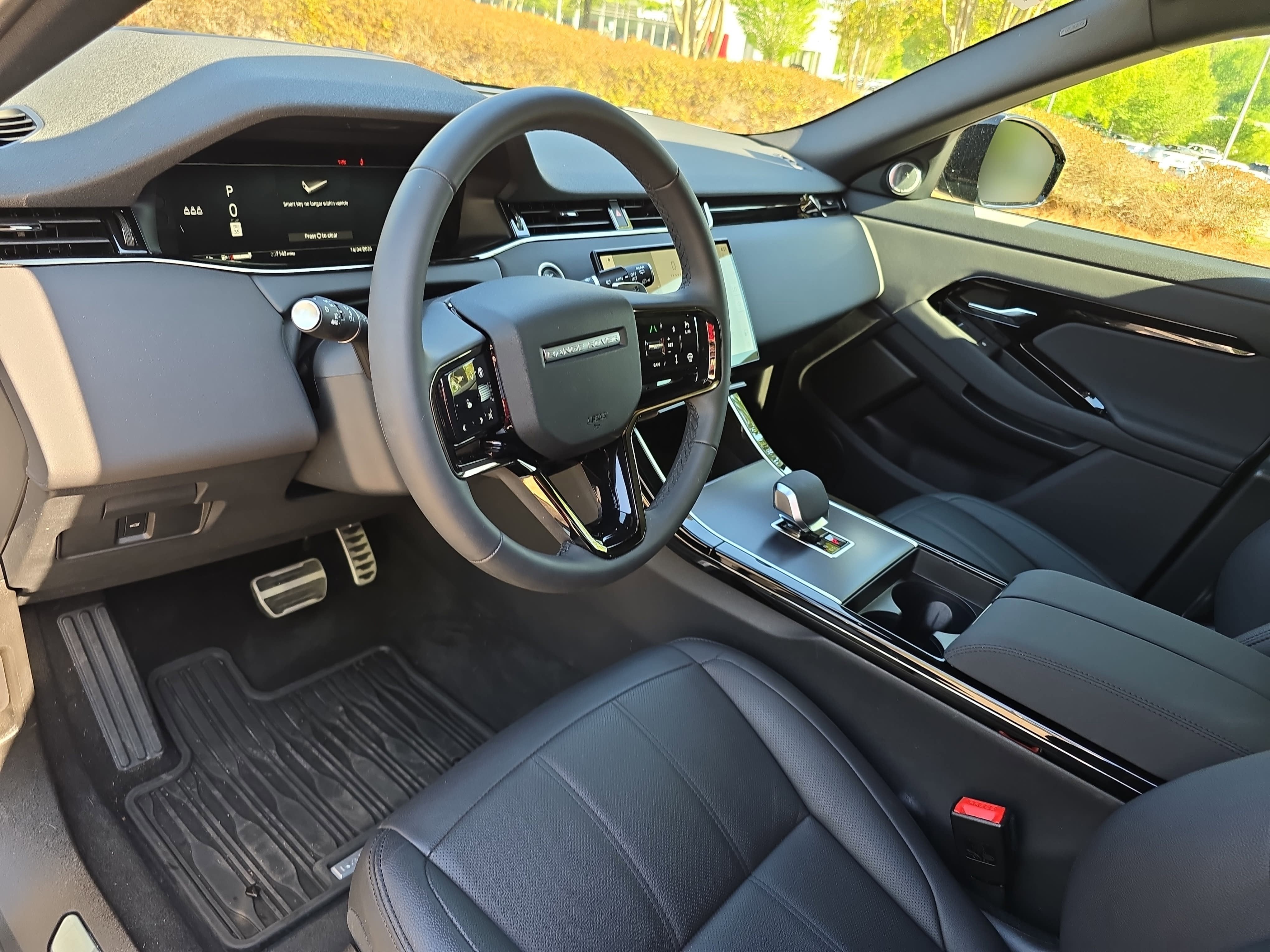 2026 Land Rover Range Rover Evoque Dynamic SE