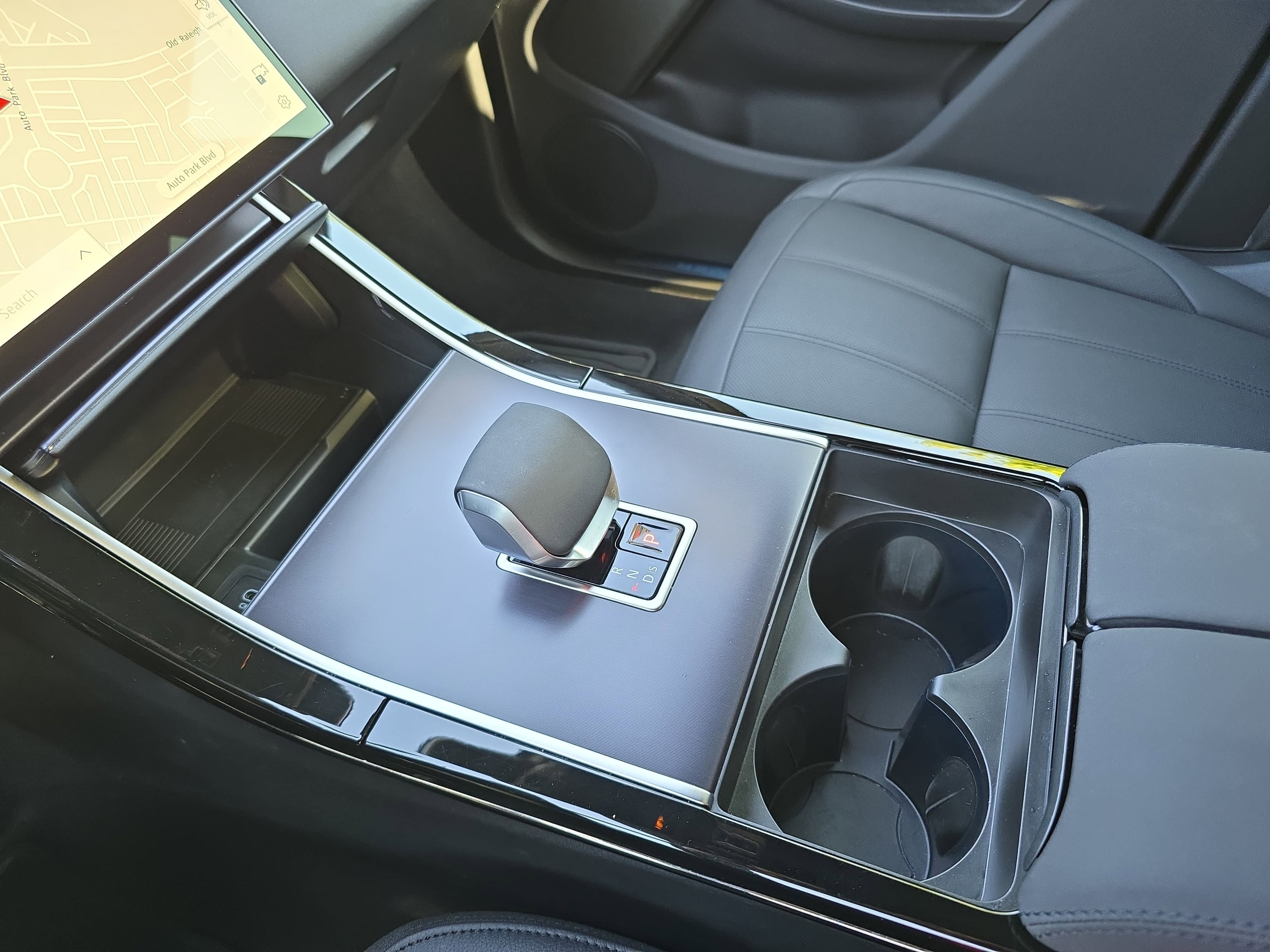 2026 Land Rover Range Rover Evoque Dynamic SE