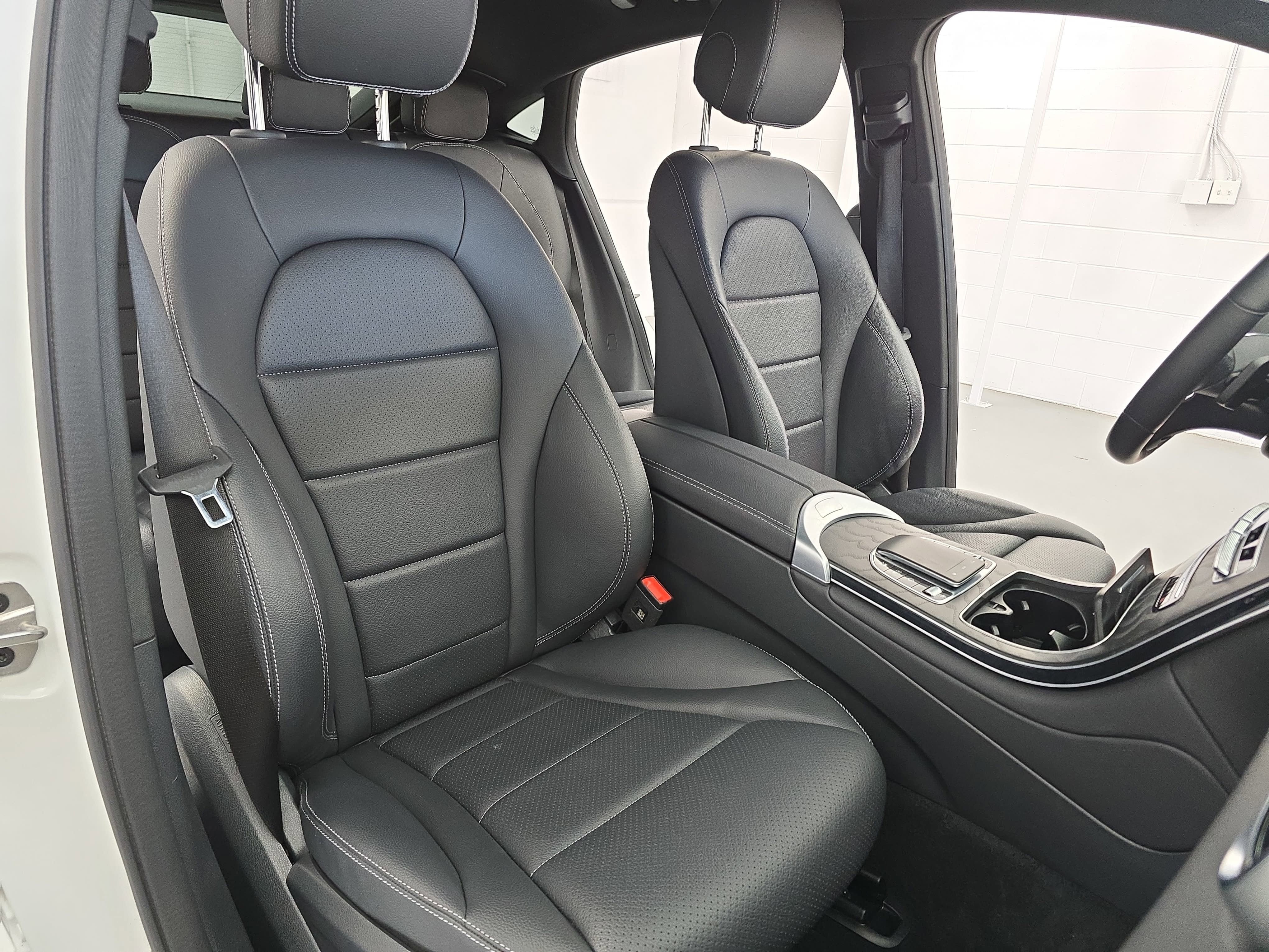 2023 Mercedes-Benz GLC GLC 300