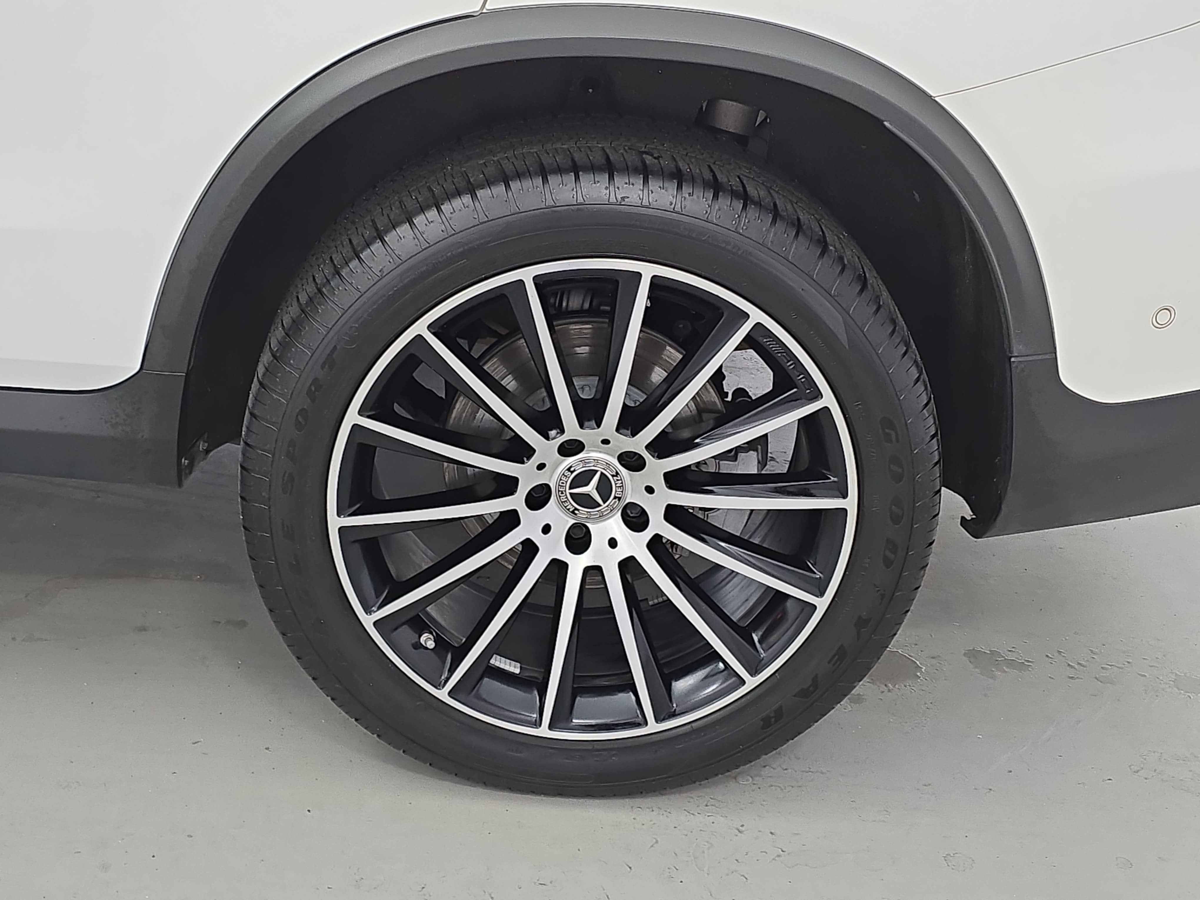 2023 Mercedes-Benz GLC GLC 300