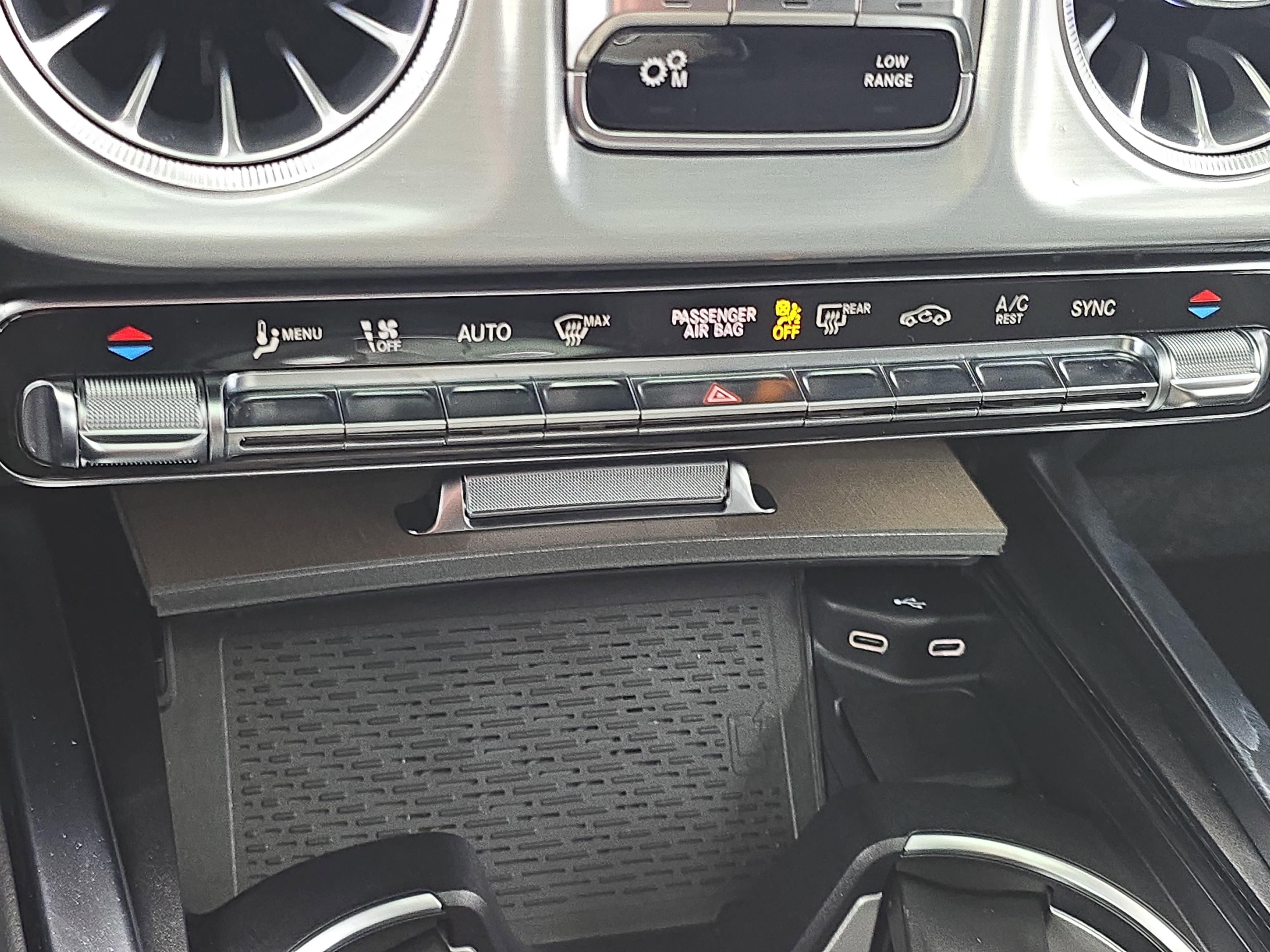 2025 Mercedes-Benz G-Class G 550