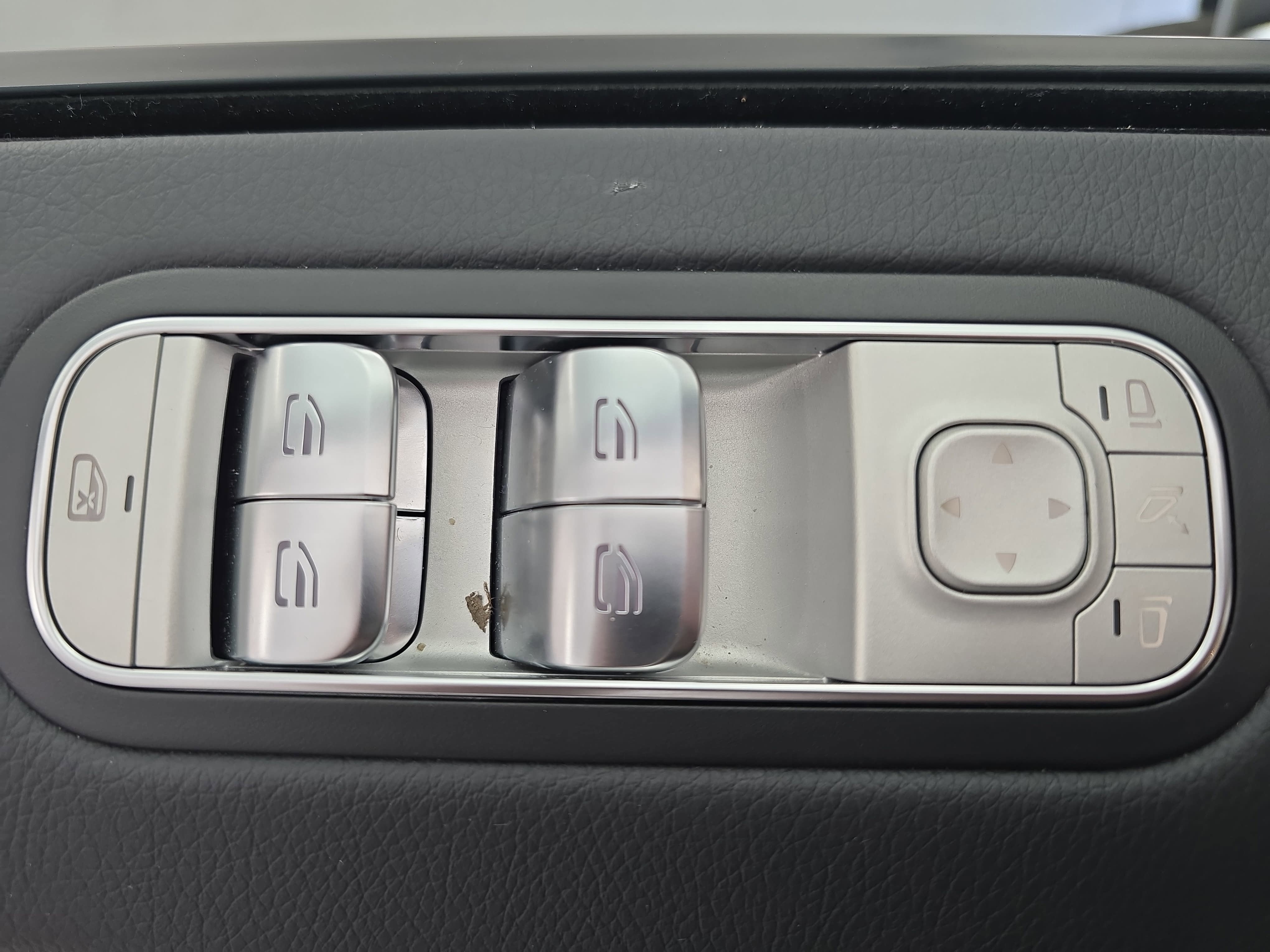 2025 Mercedes-Benz G-Class G 550