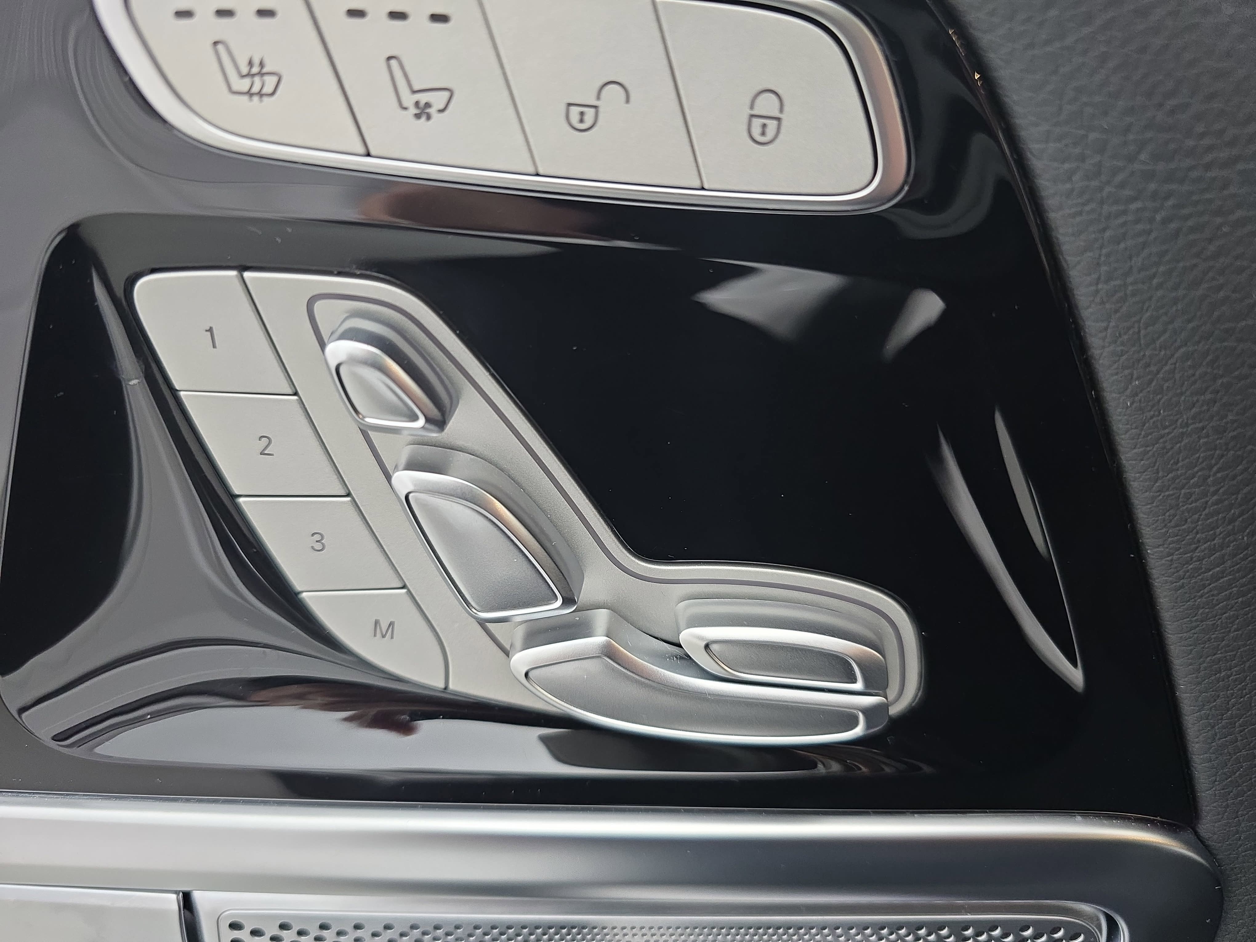 2025 Mercedes-Benz G-Class G 550