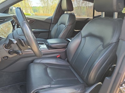 2019 Audi Q8 Prestige