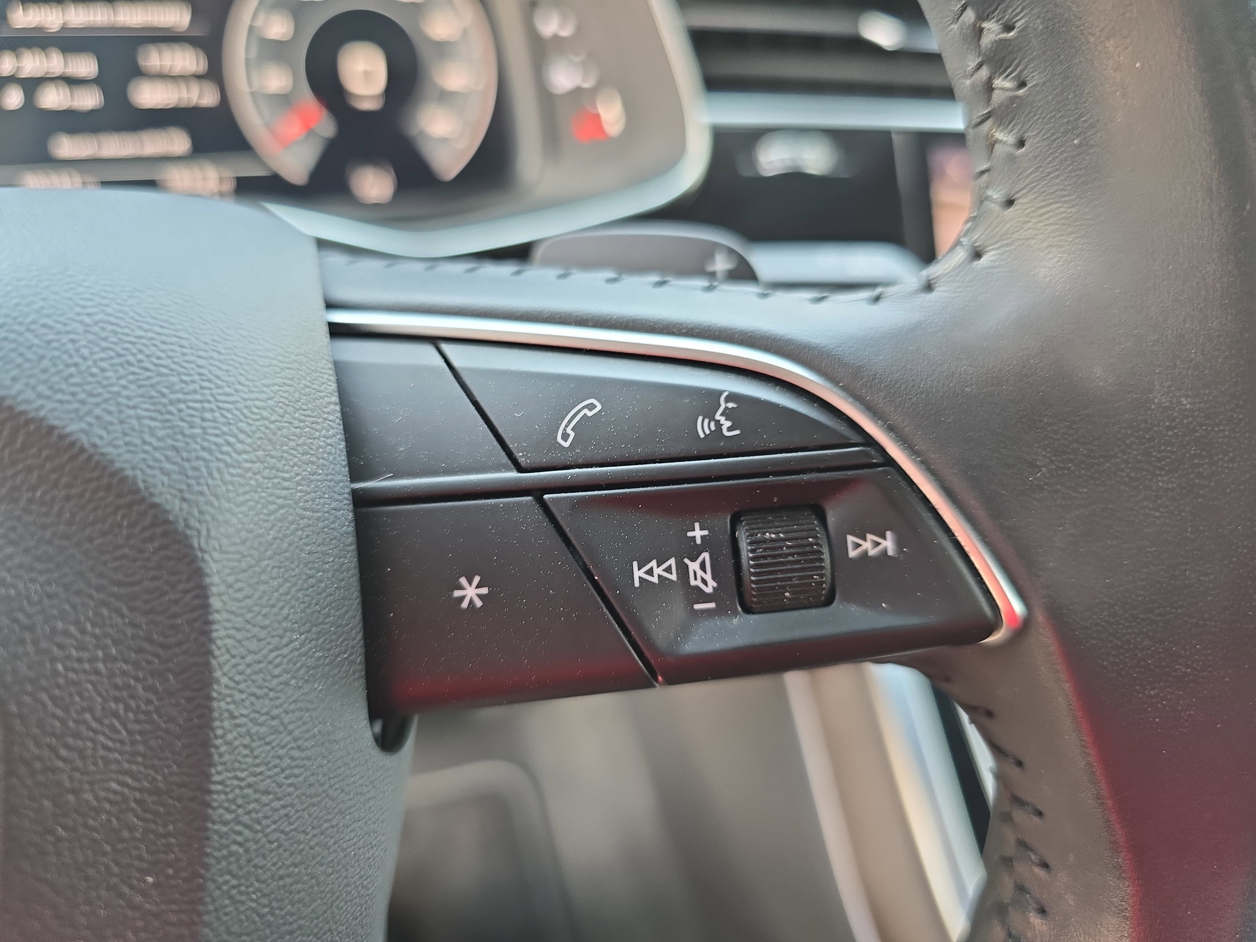 2019 Audi Q8 Prestige