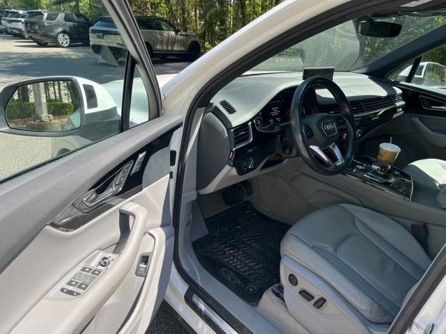 2017 Audi Q7 Premium Plus