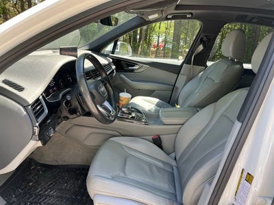2017 Audi Q7 Premium Plus