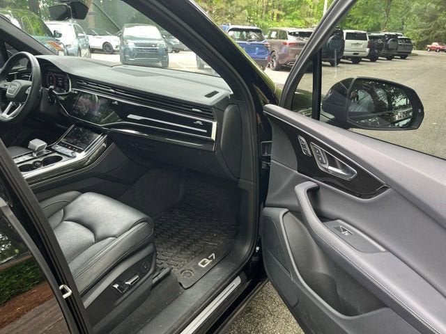 2025 Audi Q7 Prestige