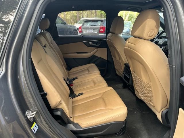 2021 Audi Q7 Prestige