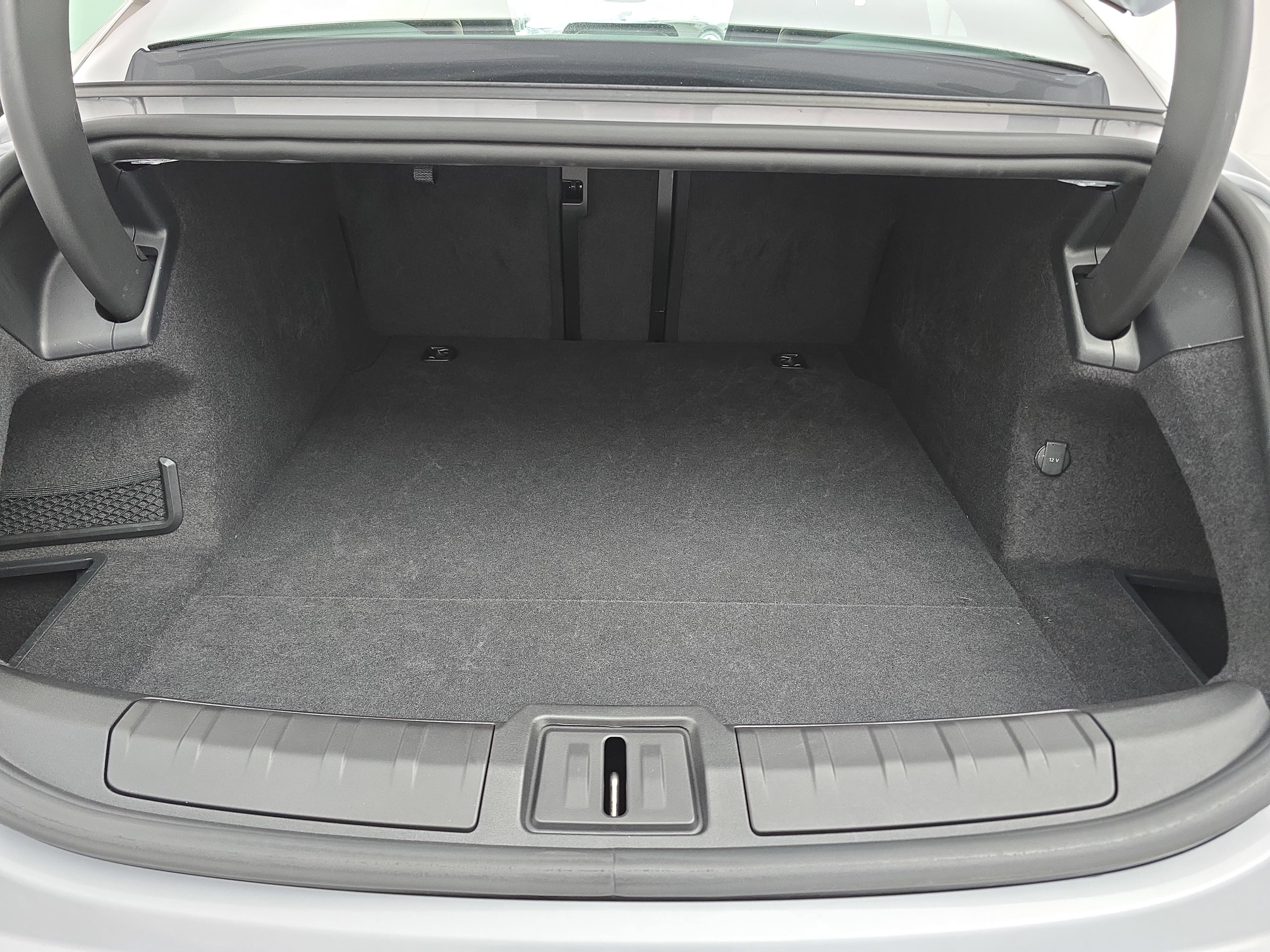 2023 Porsche Taycan Base