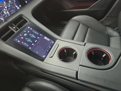 2023 Porsche Taycan Base