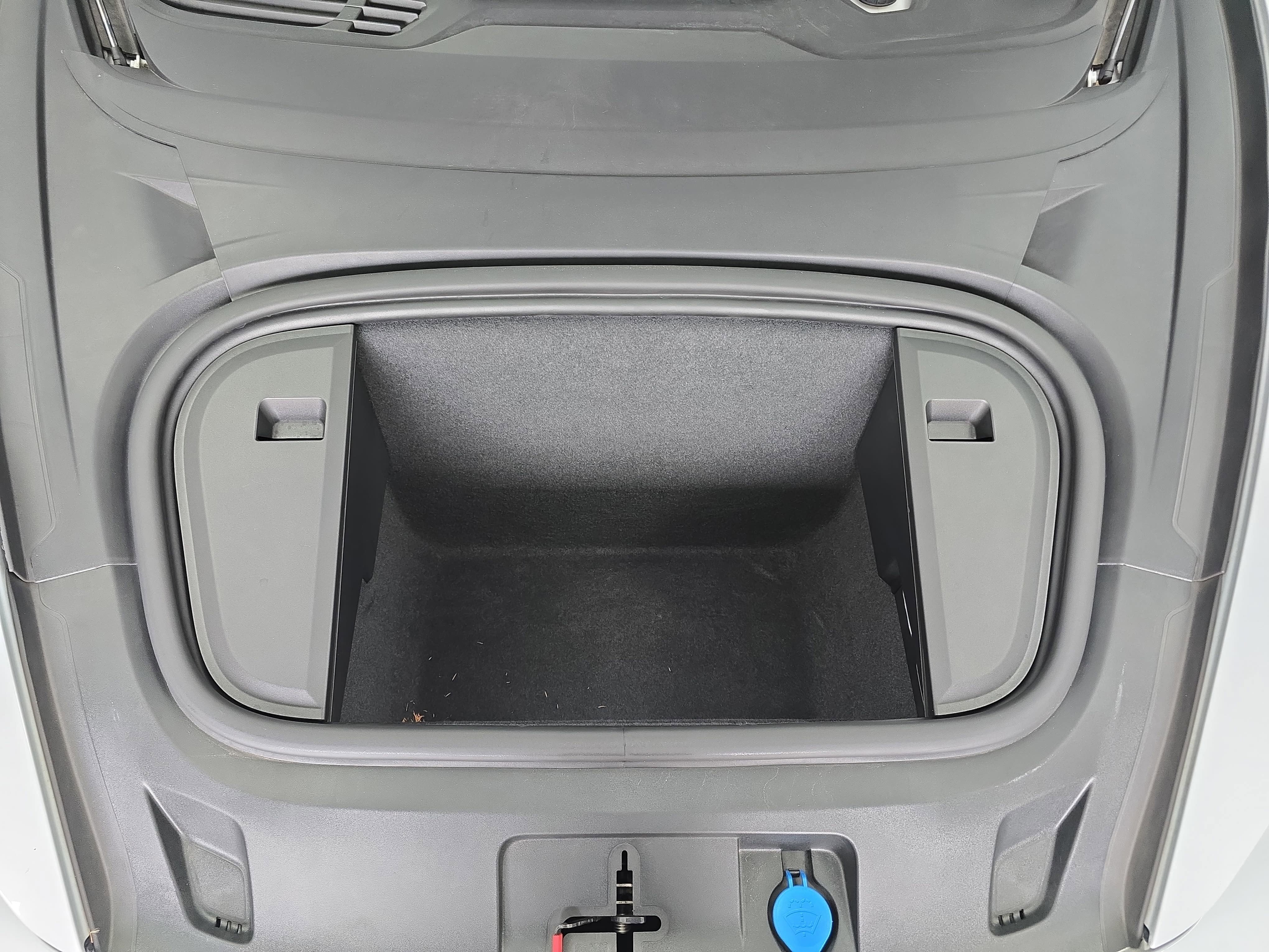 2023 Porsche Taycan Base