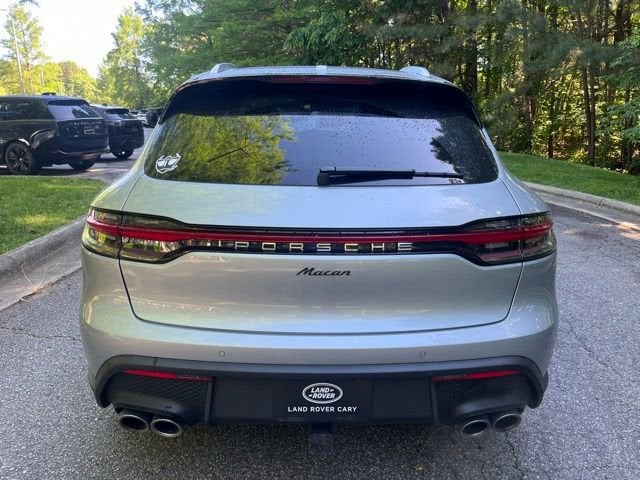 2025 Porsche Macan Base
