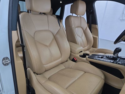 2018 Porsche Macan Base