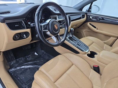 2018 Porsche Macan Base