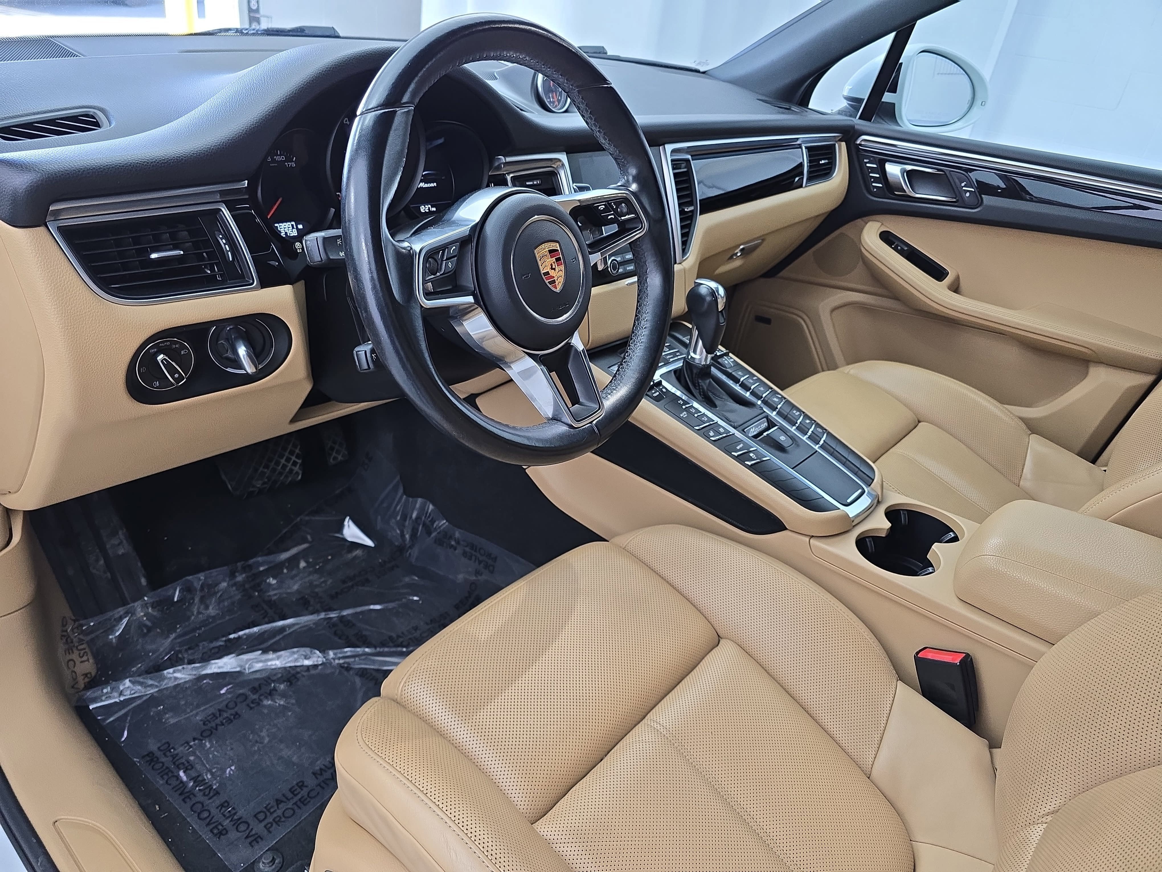 2018 Porsche Macan Base