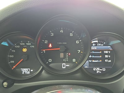 2018 Porsche Macan Base