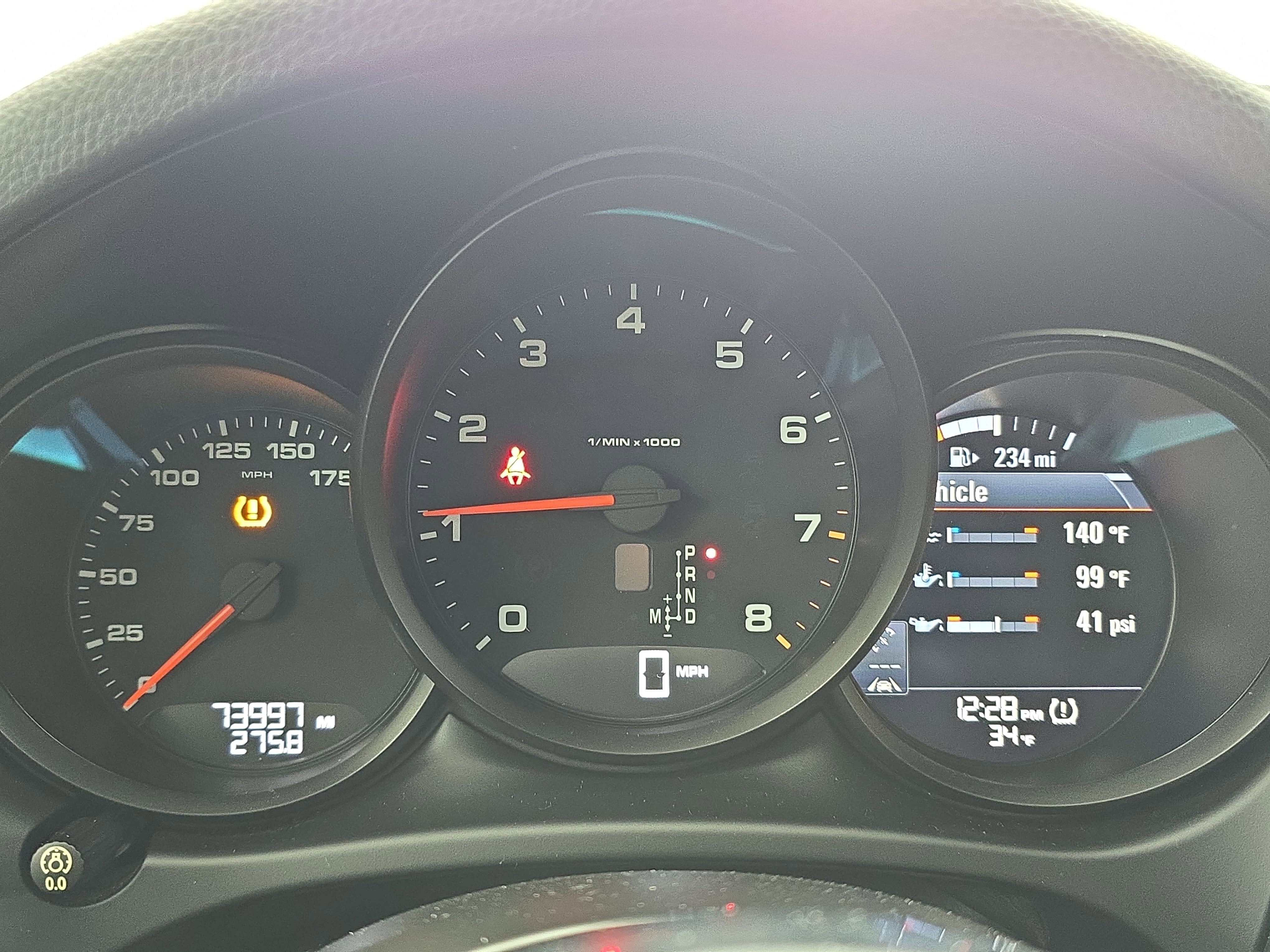 2018 Porsche Macan Base