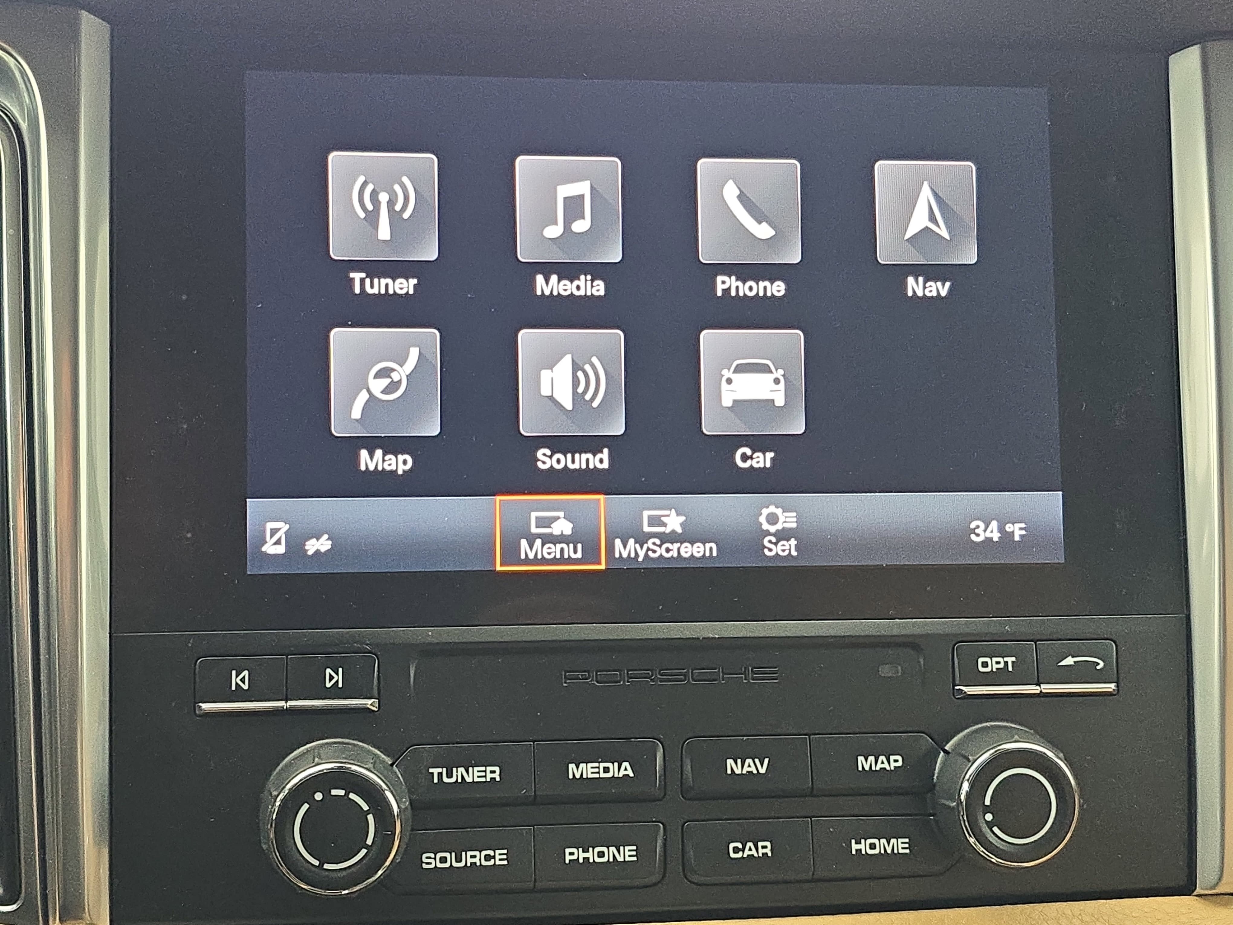 2018 Porsche Macan Base